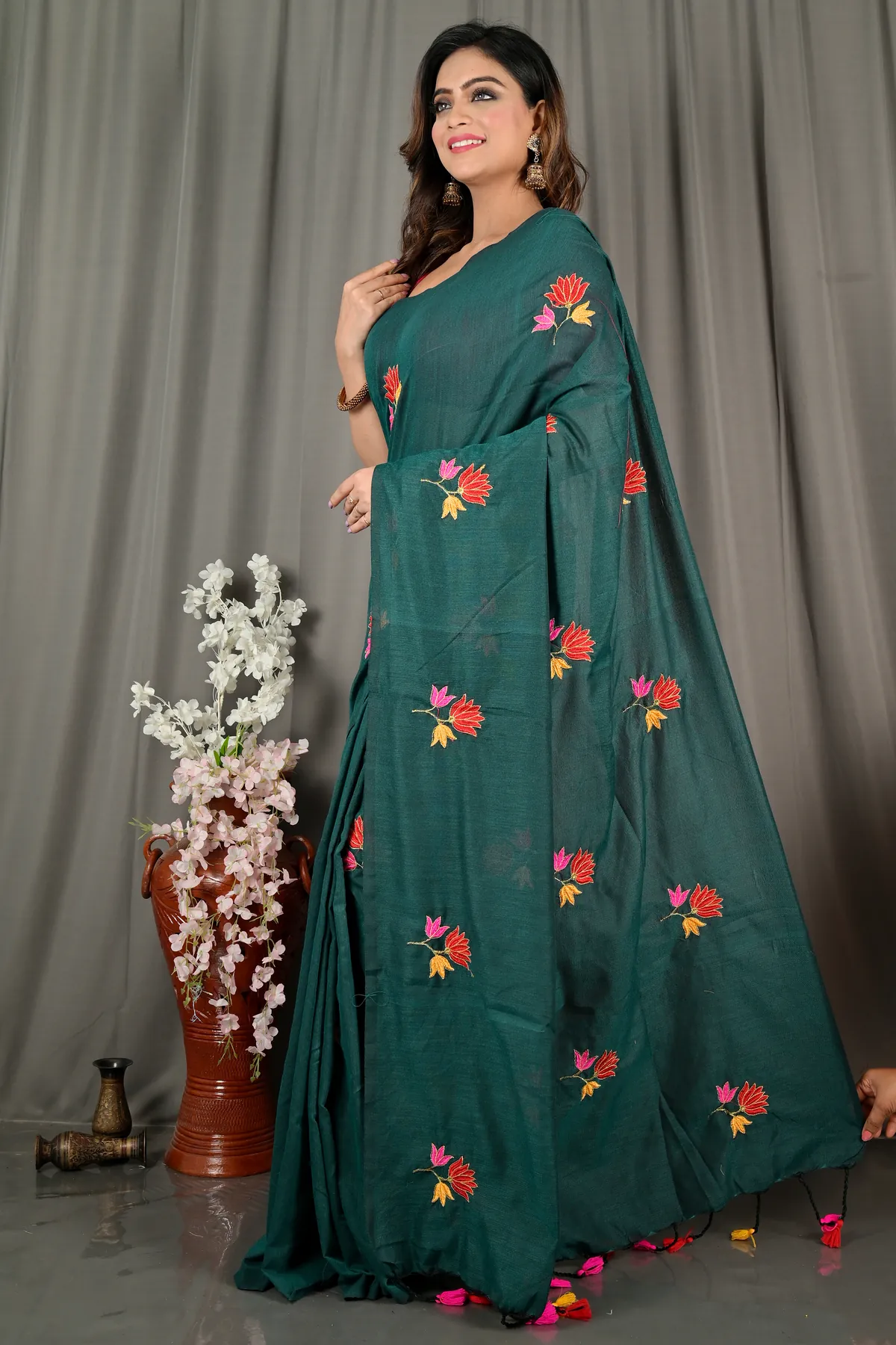 DipDiya Pure Cotton Dark Green Umkor Than Threads of Tradition Embroidery Handloom sarees