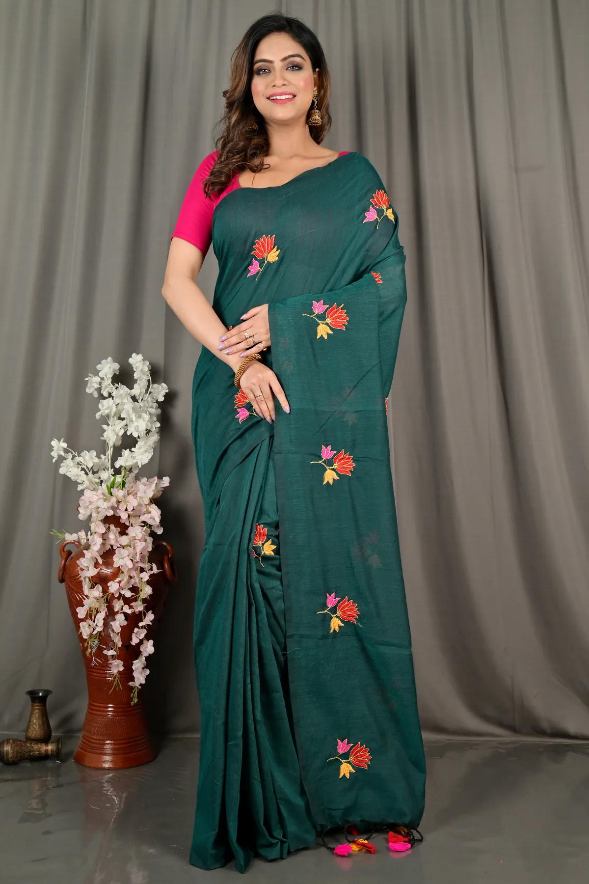 DipDiya Pure Cotton Dark Green Umkor Than Threads of Tradition Embroidery Handloom sarees