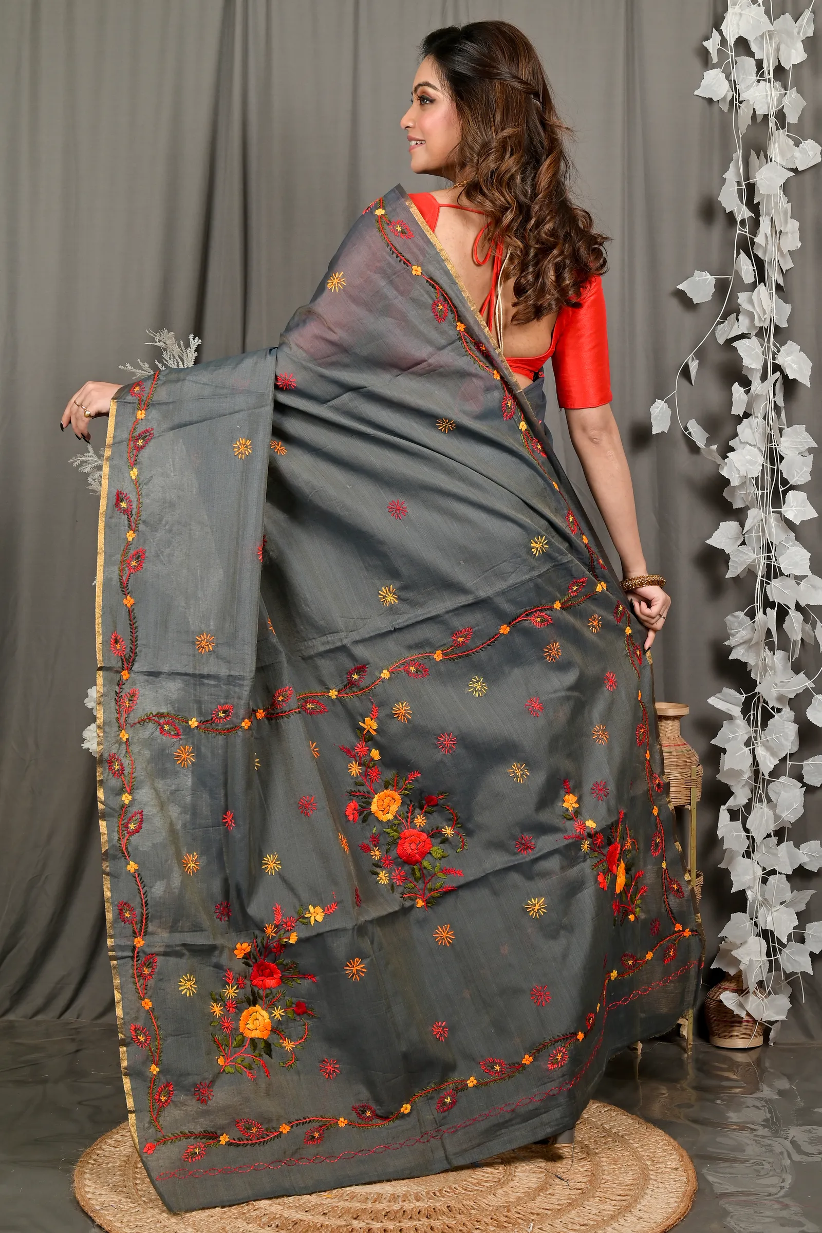 DipDiya Pure Cotton Dark Grey Devui Rooted in Bengal Kantha Stitch Sarees
