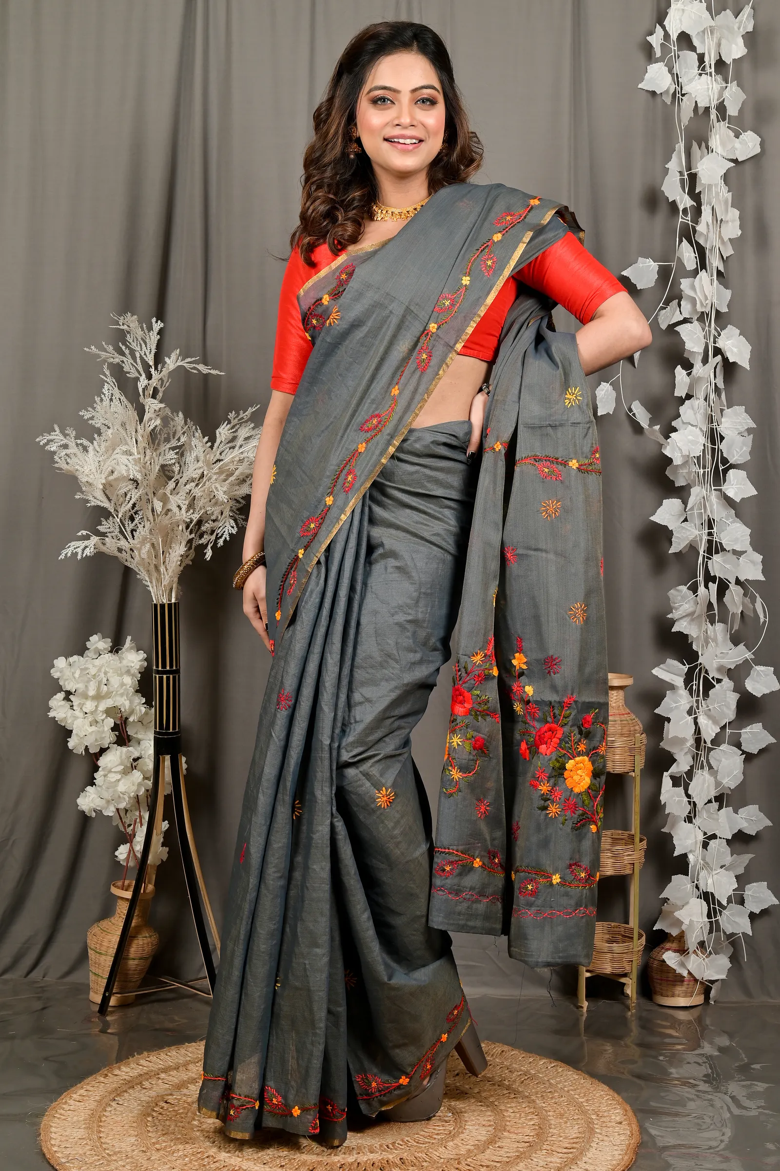 DipDiya Pure Cotton Dark Grey Devui Rooted in Bengal Kantha Stitch Sarees