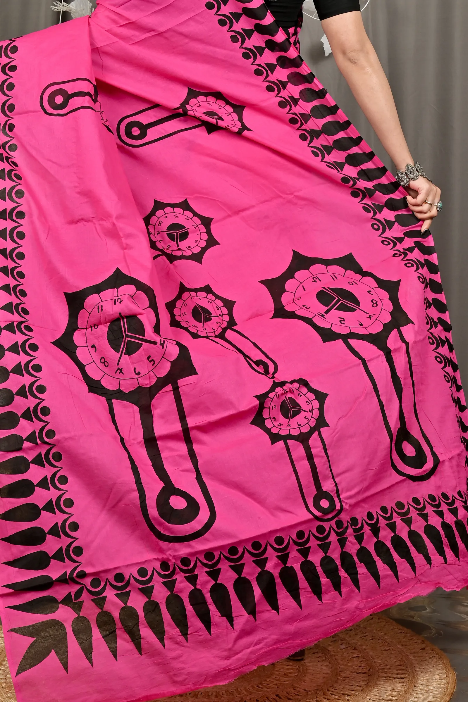 DipDiya Pure Cotton Dark Pink Febui Bengal’s Tradition Printed Handloom Sarees