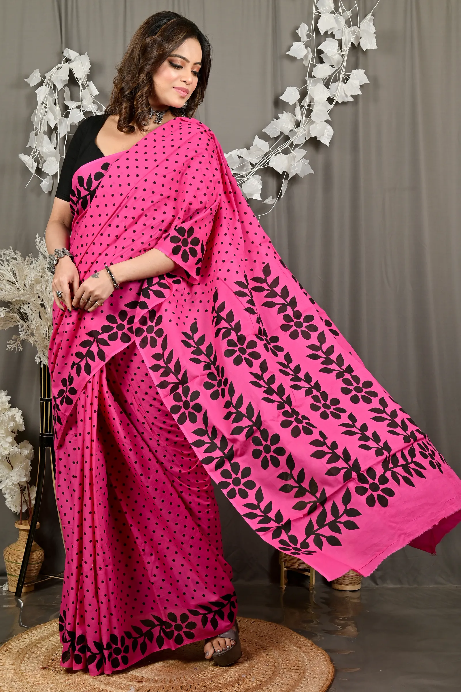 DipDiya Pure Cotton Dark Pink Febuitwo Classic Grace Printed Handloom Sarees