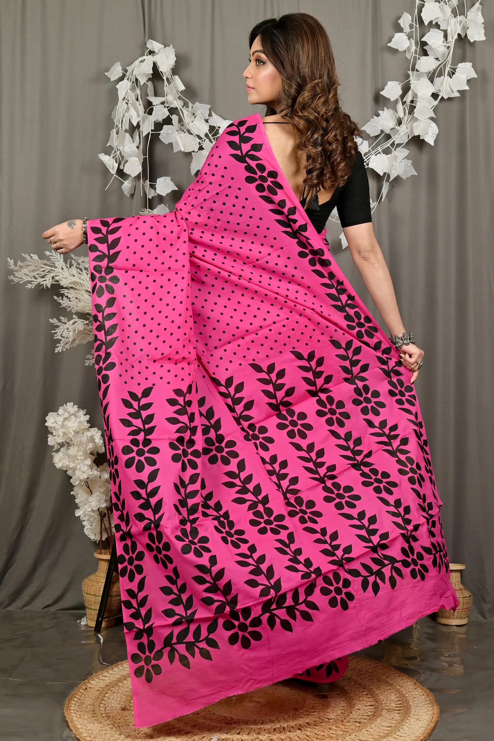 DipDiya Pure Cotton Dark Pink Febuitwo Classic Grace Printed Handloom Sarees
