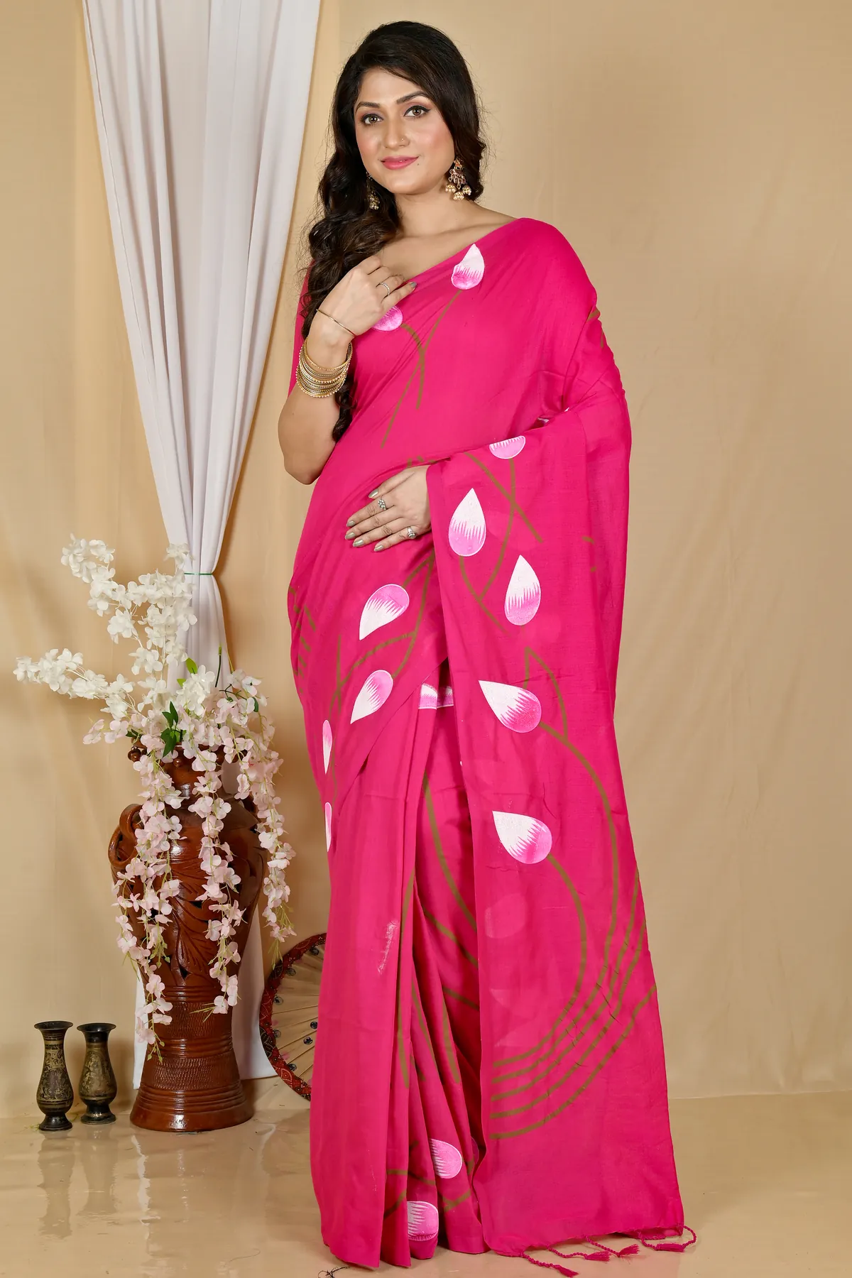 DipDiya Pure Cotton Dark Pink Kamal Regal Bengali Hand Painted Sarees