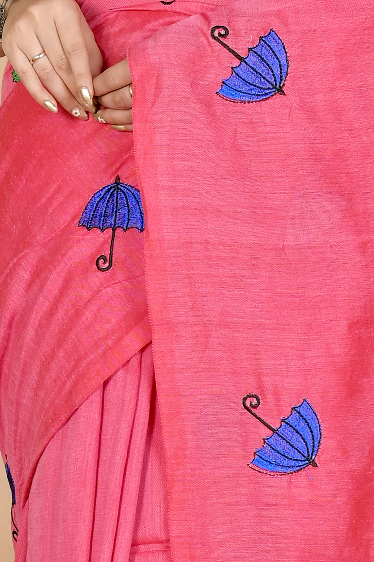 DipDiya Pure Cotton Dark Pink Umber Than Wrapped in Heritage Embroidery Handloom sarees