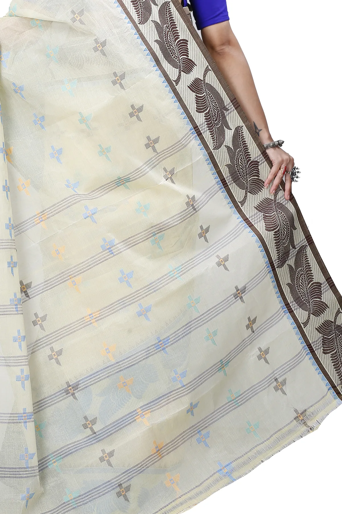 DipDiya Pure Cotton Gray Shade Rowan Artisan Crafted Tant Sarees