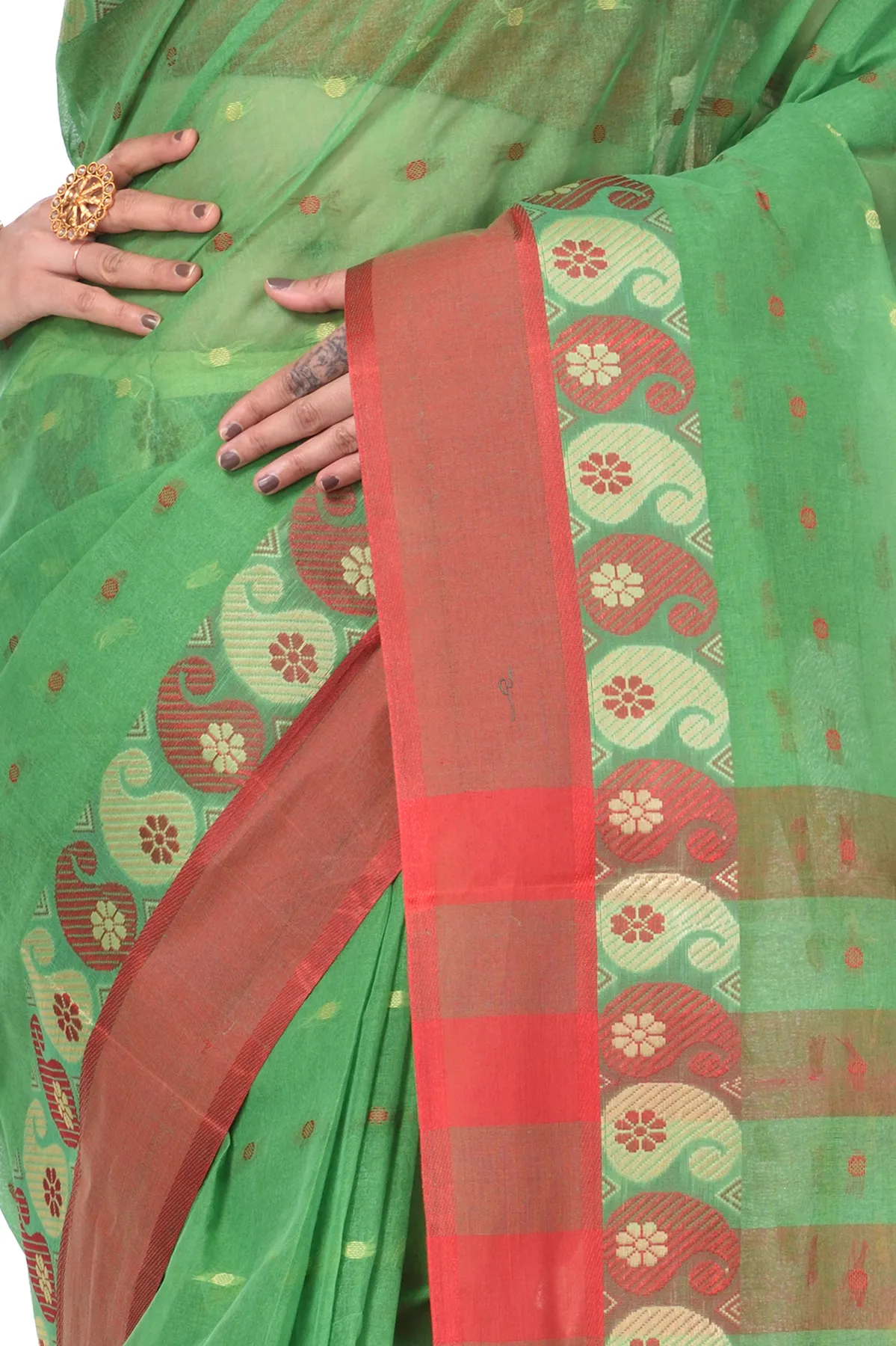 DipDiya Pure Cotton Green Amkolka Par Effortless Tradition Tant Sarees