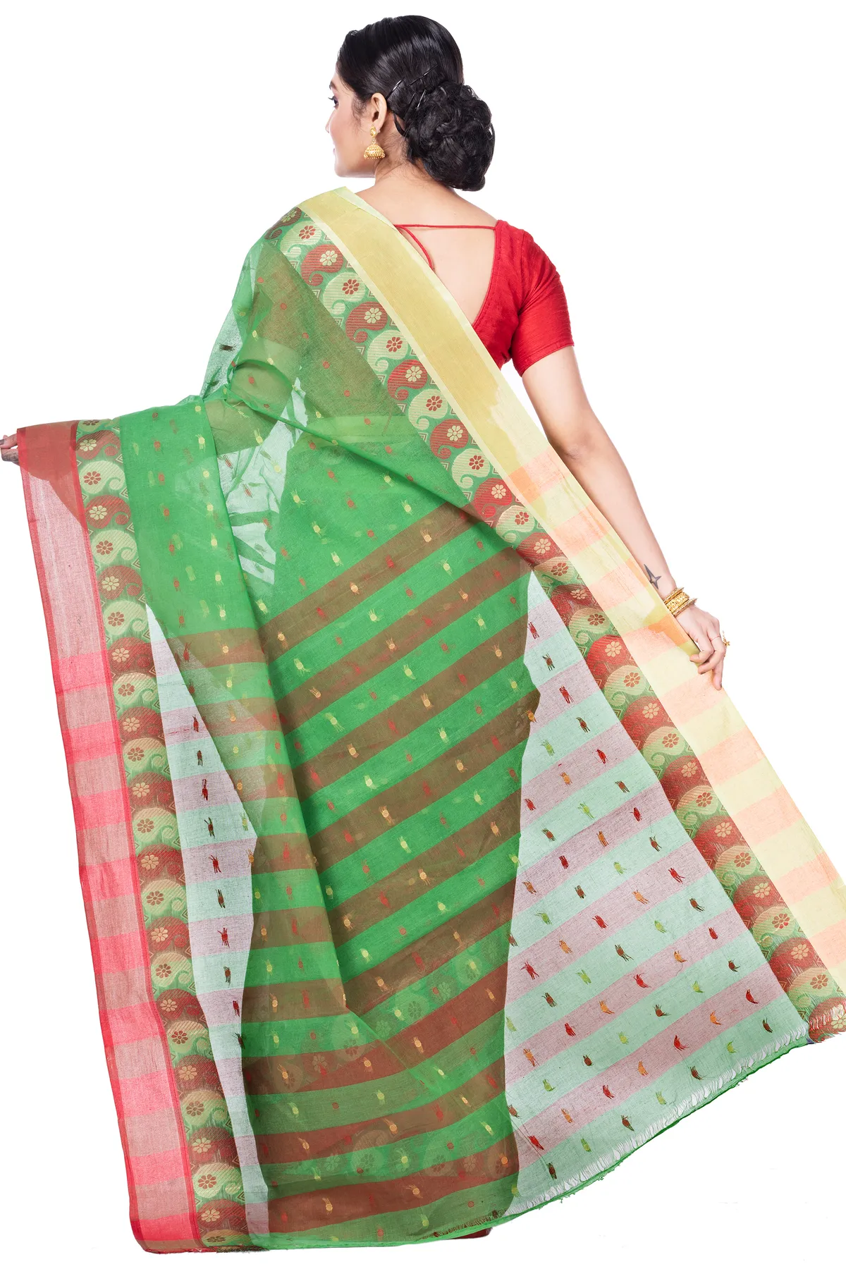 DipDiya Pure Cotton Green Amkolka Par Effortless Tradition Tant Sarees
