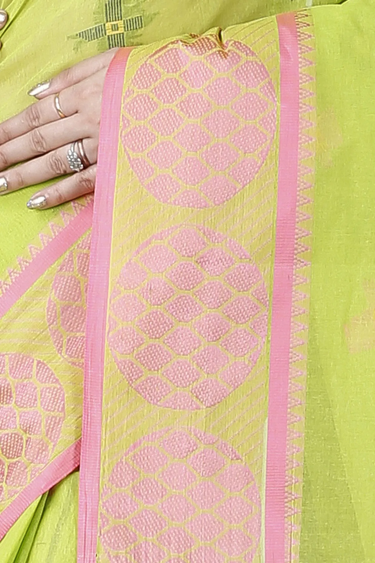 DipDiya Pure Cotton Green Ananda Regal Bengali Tant Sarees
