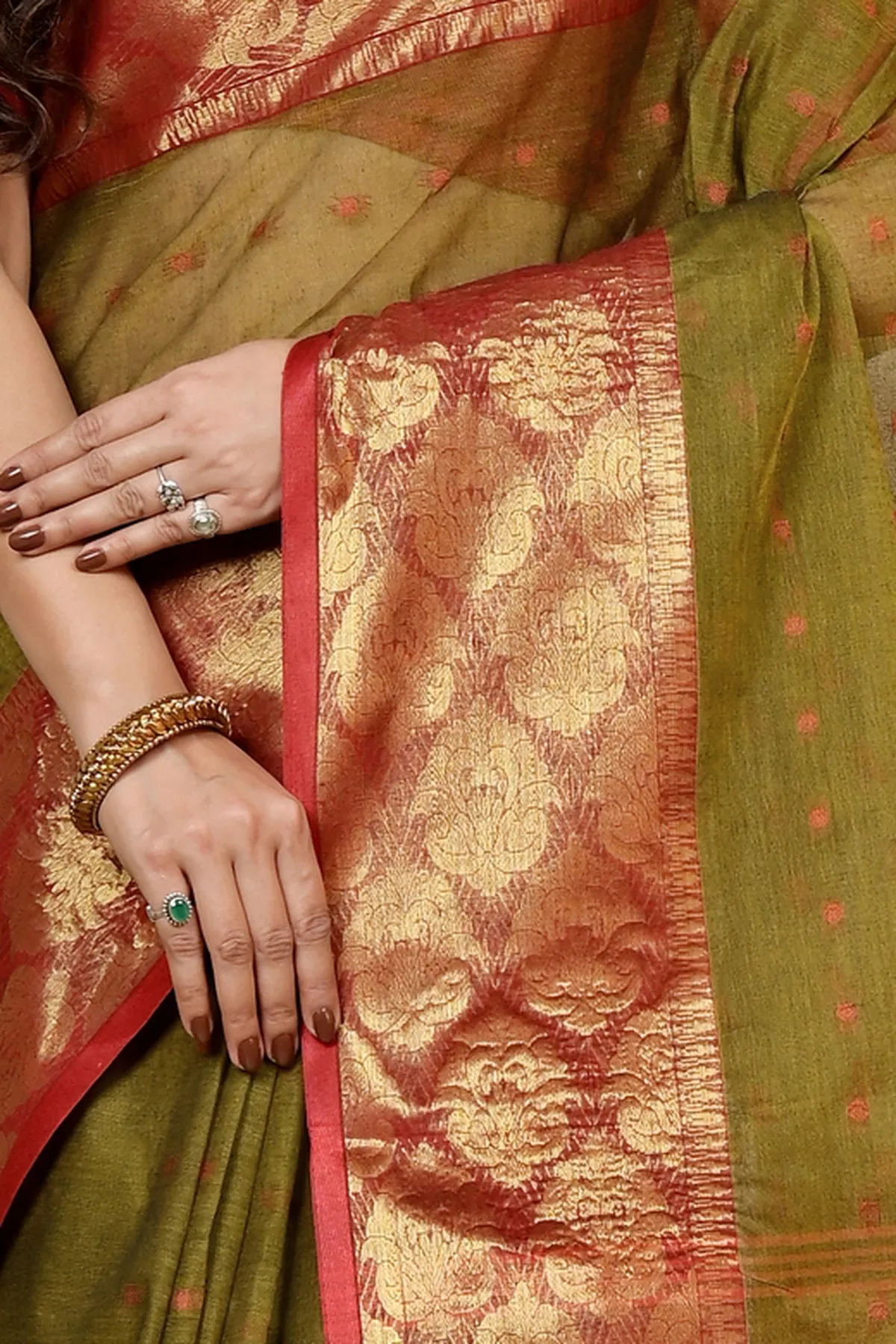 DipDiya Pure Cotton Green Asmanito Loom to Love Tant Sarees