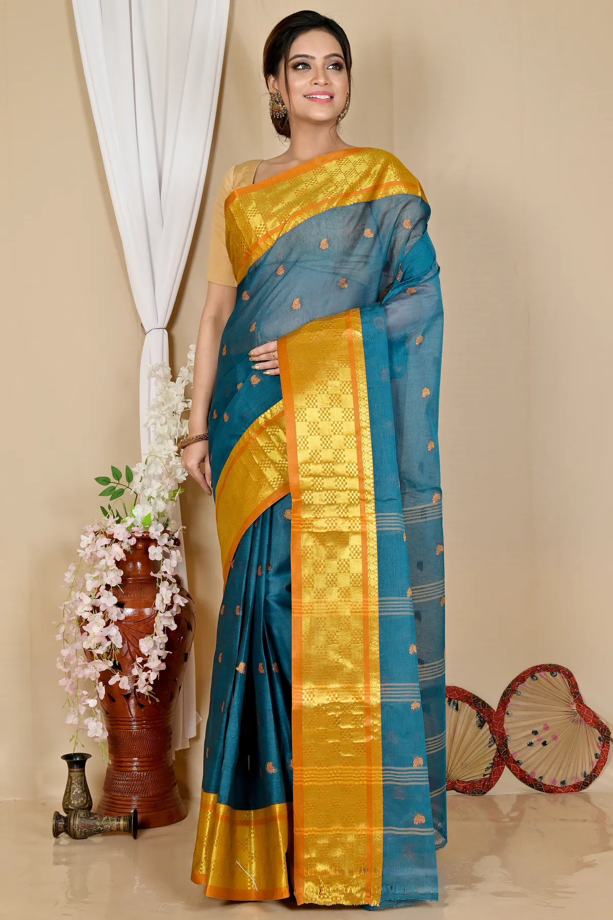 DipDiya Pure Cotton Green Atula Woven with Tradition Tant Sarees