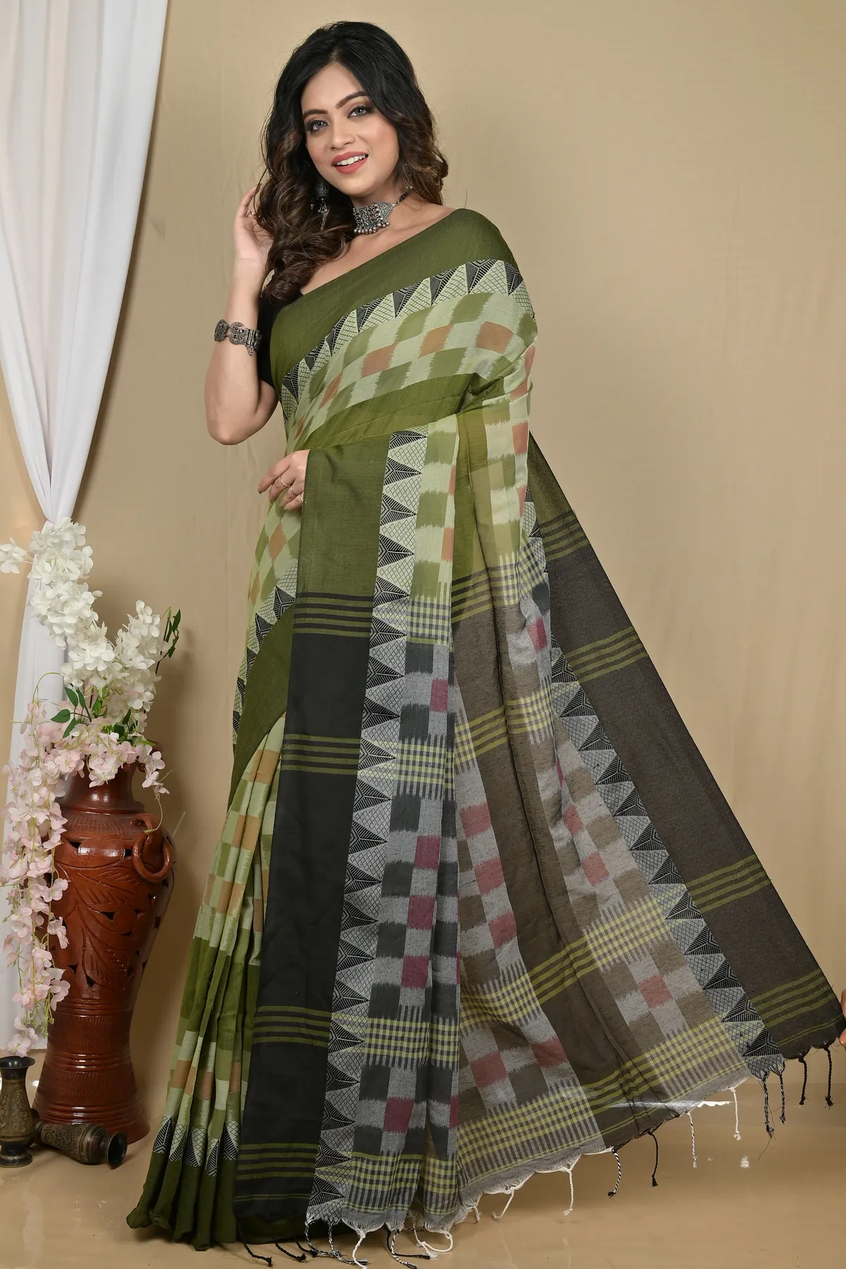 DipDiya Pure Cotton Green Black Hiran Weaves with a Story Handloom Sarees