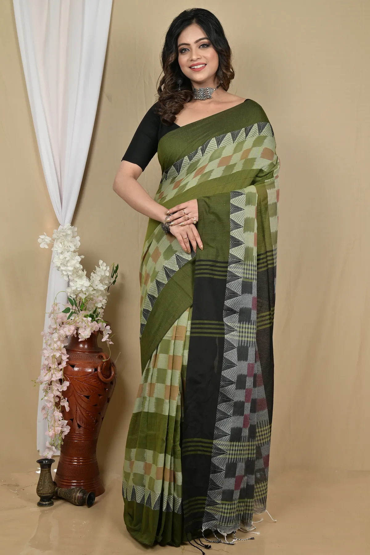 DipDiya Pure Cotton Green Black Hiran Weaves with a Story Handloom Sarees