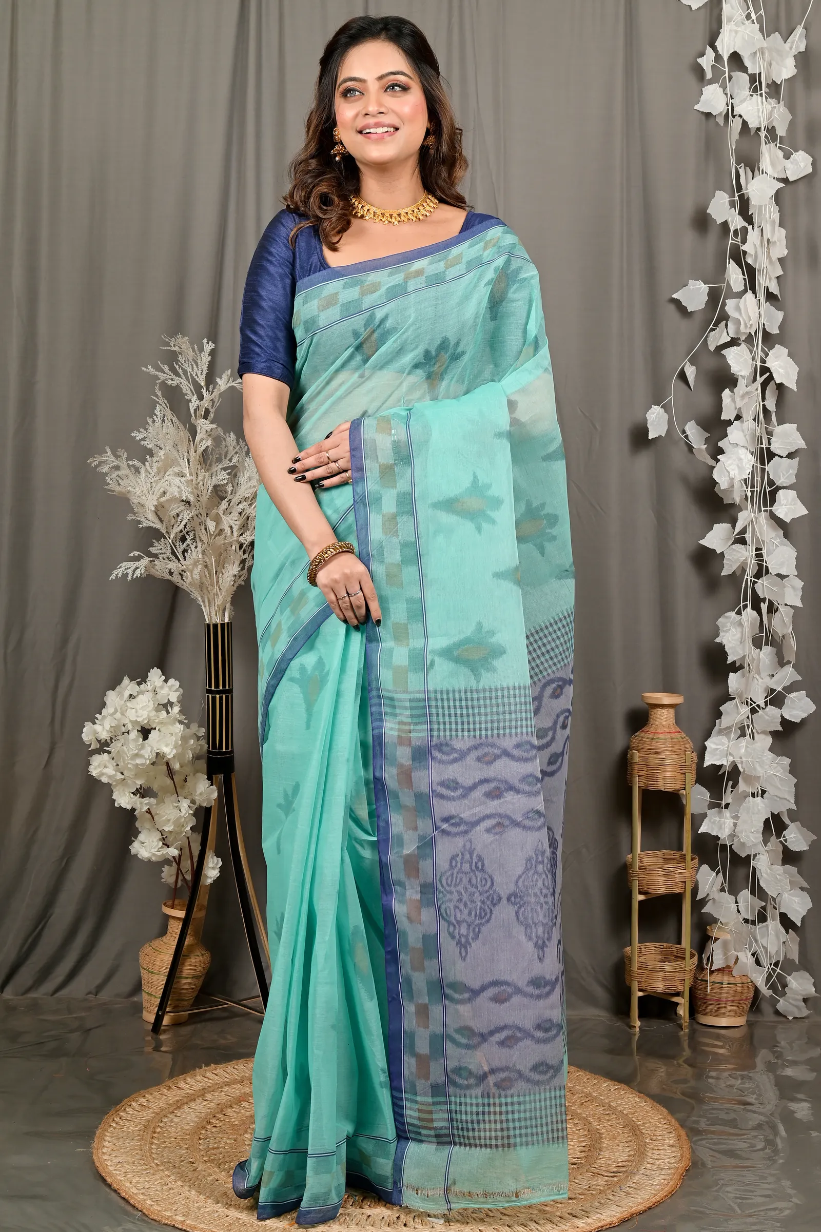 DipDiya Pure Cotton Green Devai Loom to Love Printed Tant Sarees