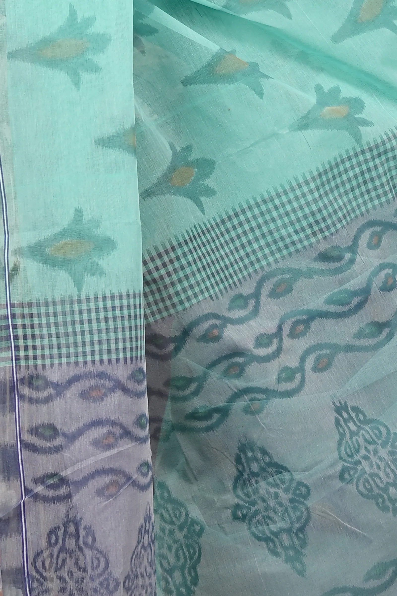 DipDiya Pure Cotton Green Devai Loom to Love Printed Tant Sarees