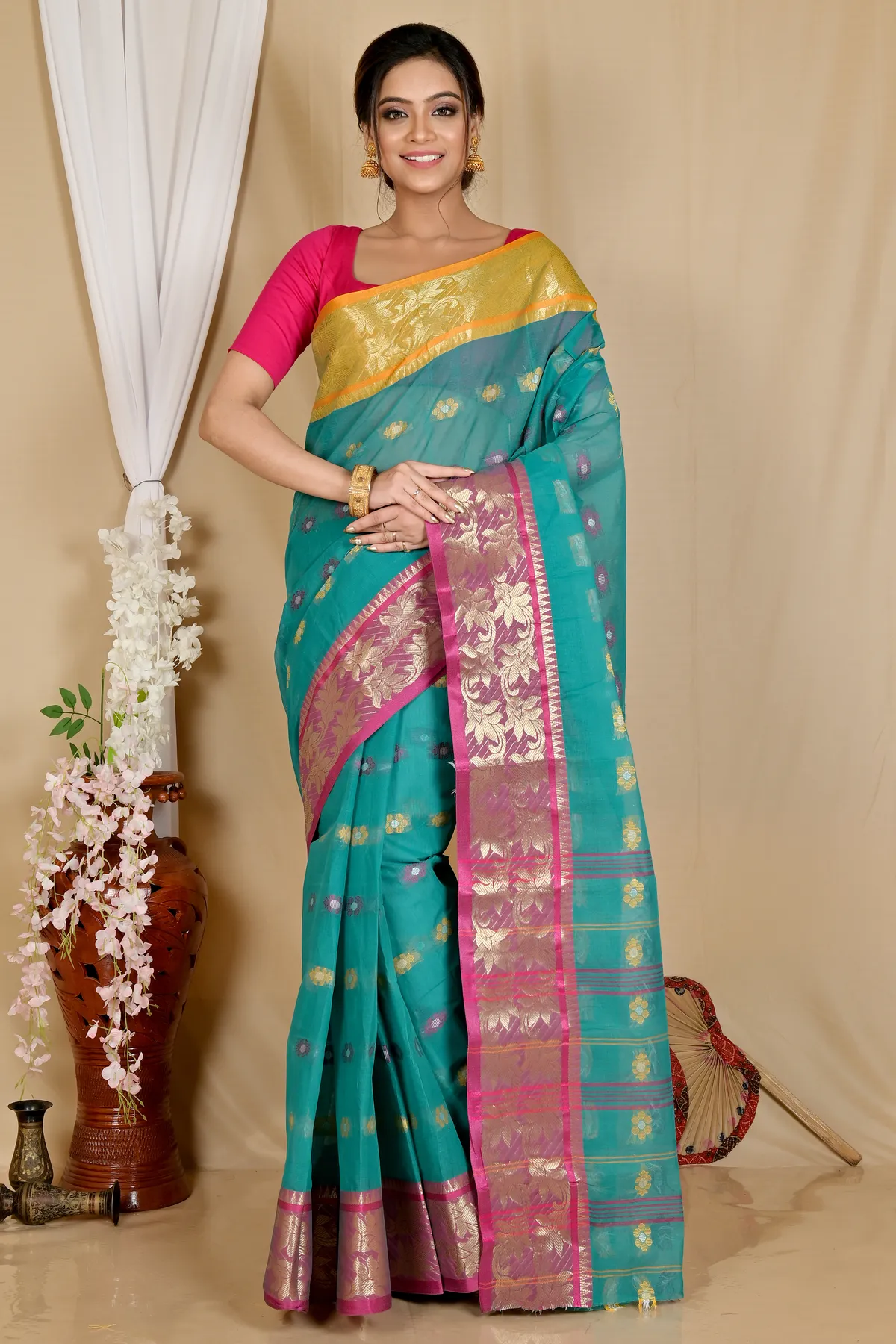 DipDiya Pure Cotton Green Dui Has Traditional Bengali Tant Sarees