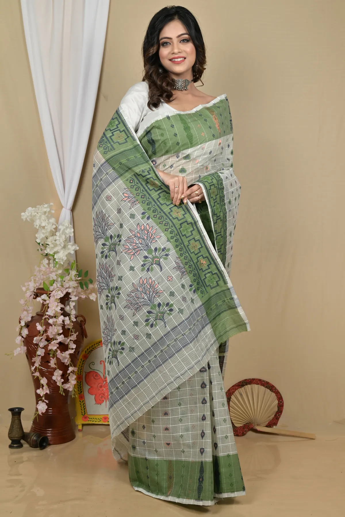 DipDiya Pure Cotton Green Ginni A Legacy Woven Jamdani Sarees