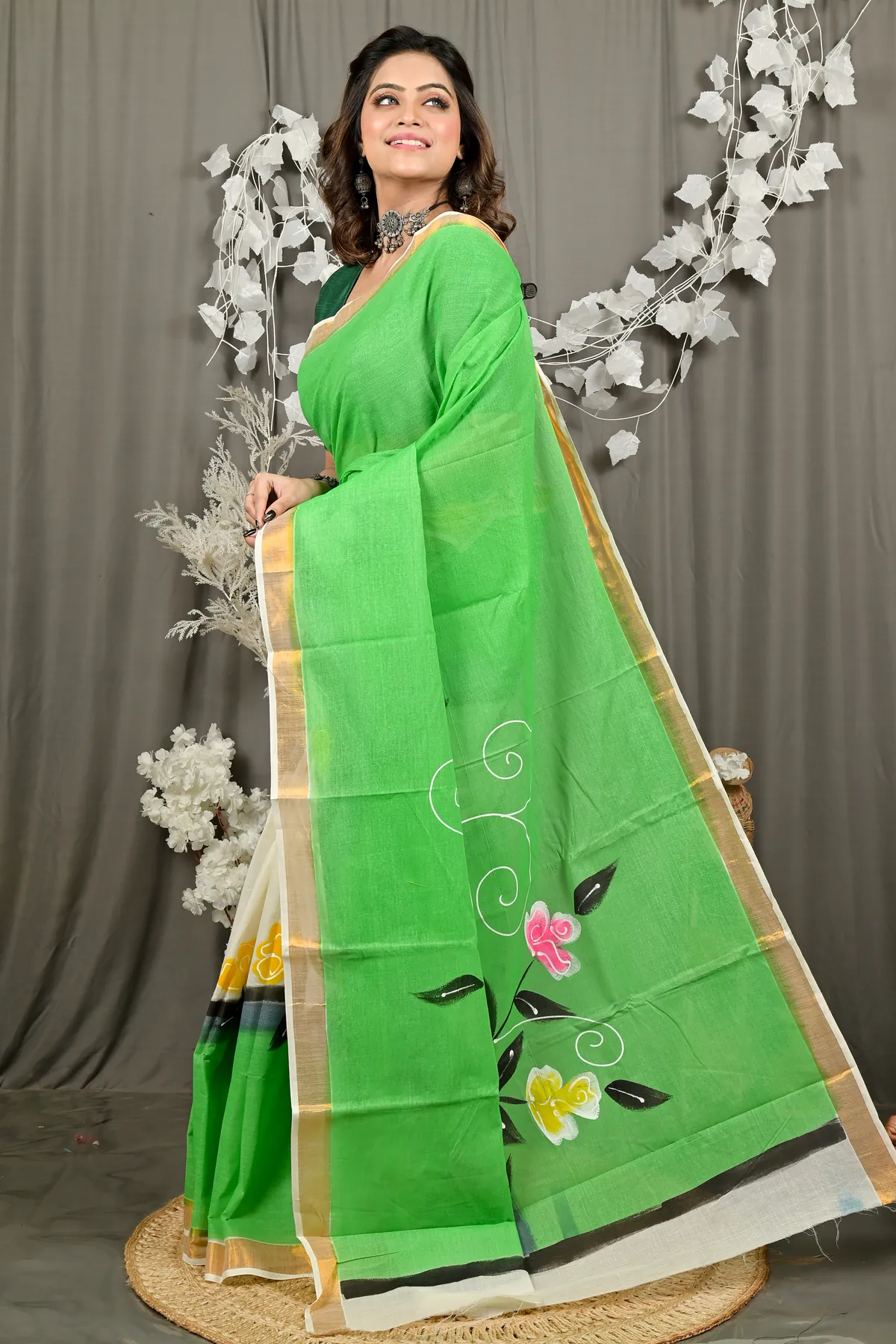DipDiya Pure Cotton Green Hataka Woven with Tradition Hand Painted Sarees