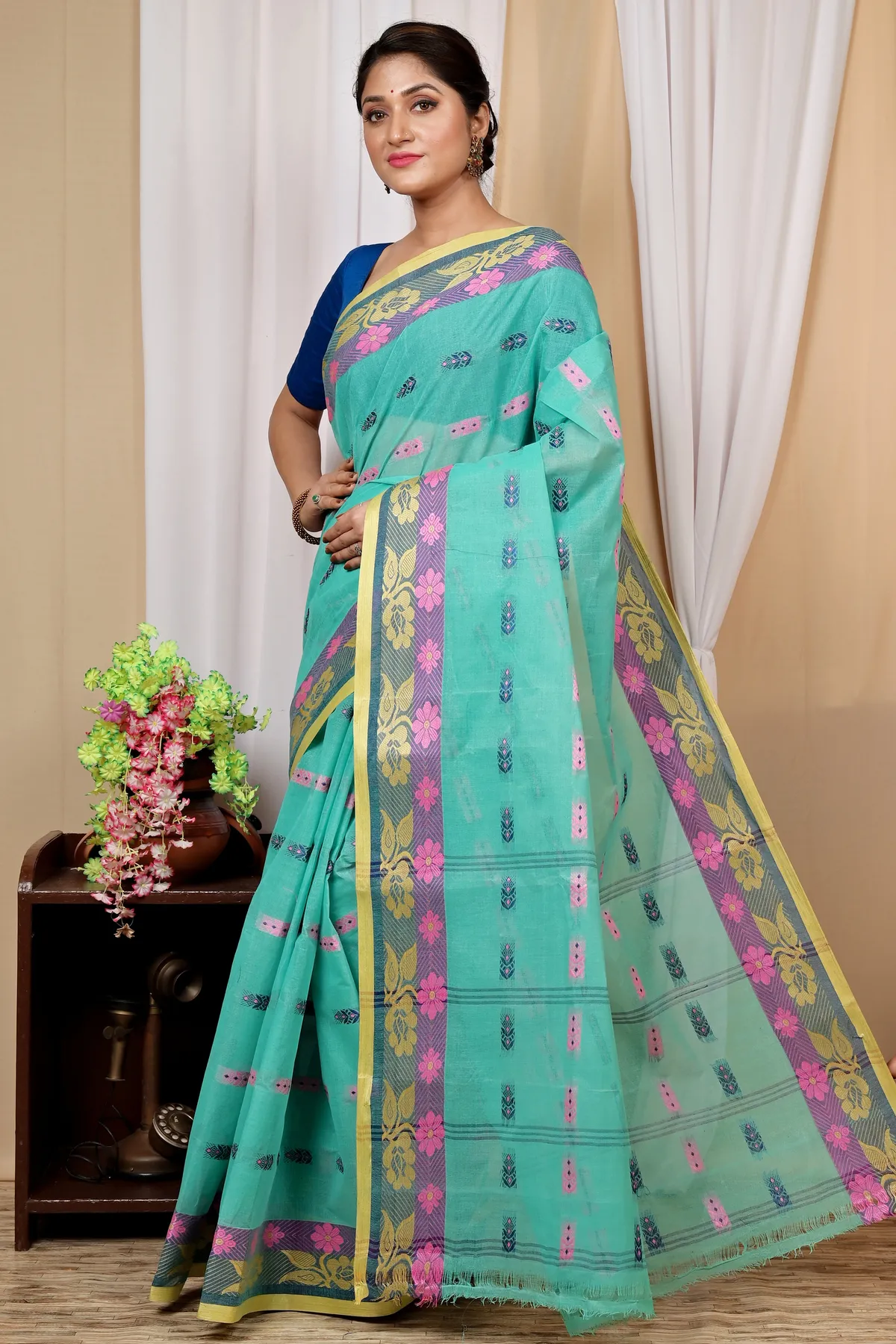 DipDiya Pure Cotton Green Helok Handloom Heritage Tant Sarees