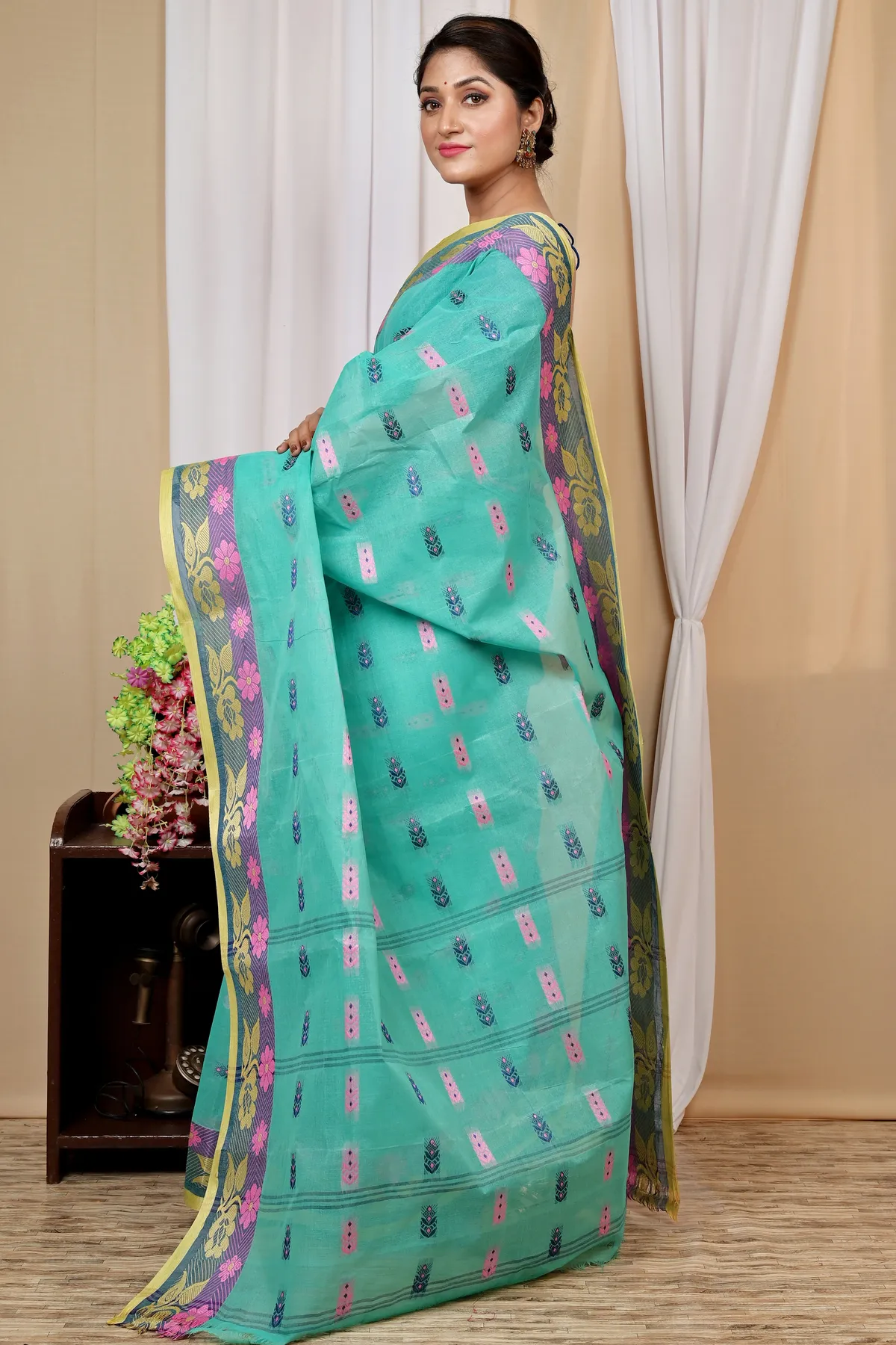 DipDiya Pure Cotton Green Helok Handloom Heritage Tant Sarees