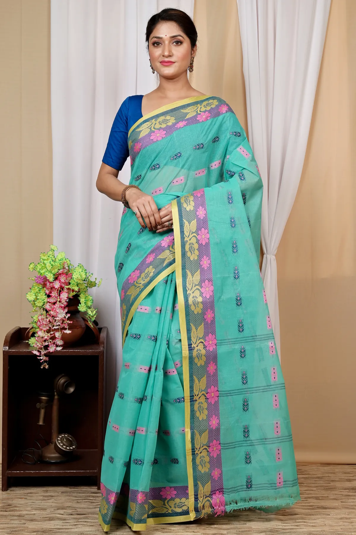 DipDiya Pure Cotton Green Helok Handloom Heritage Tant Sarees