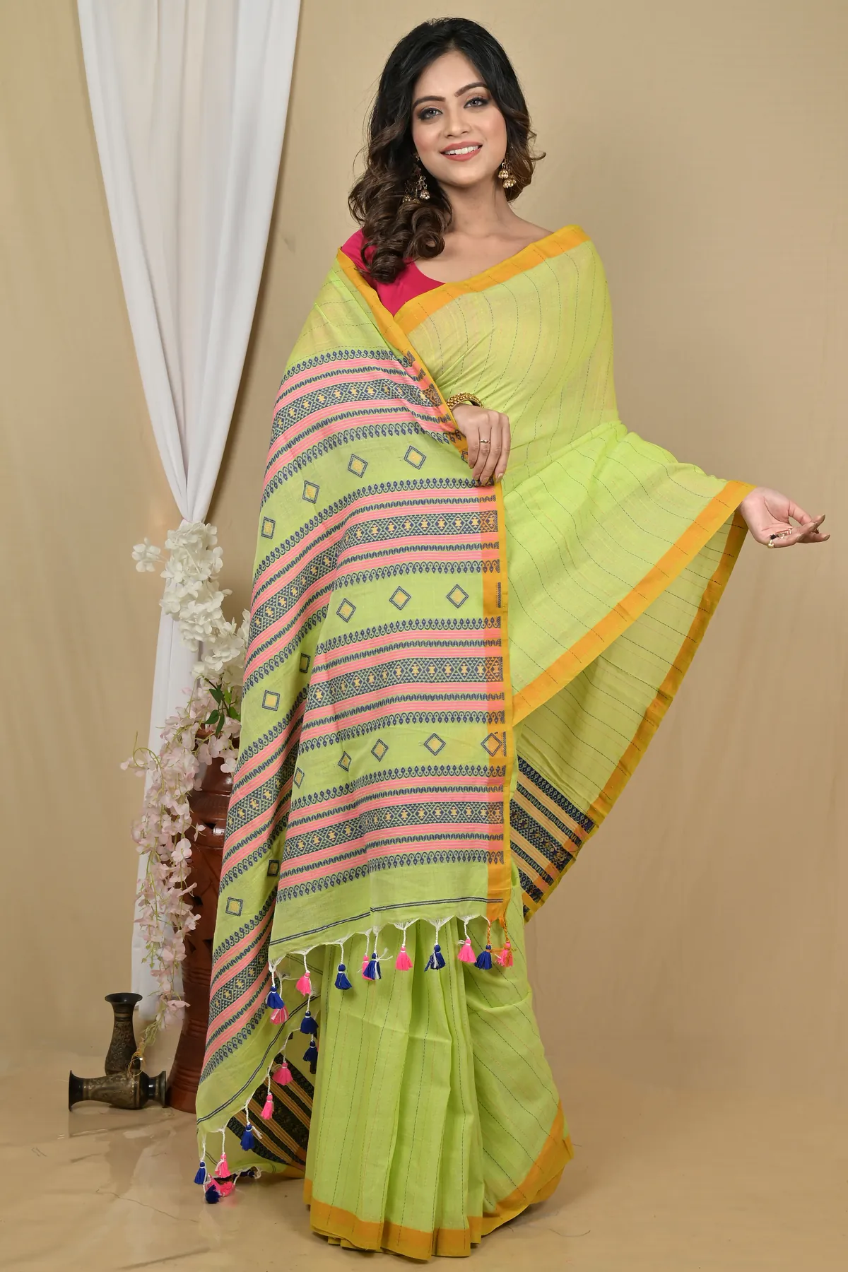 DipDiya Pure Cotton Green Hima Crafted with Soul Handloom Sarees