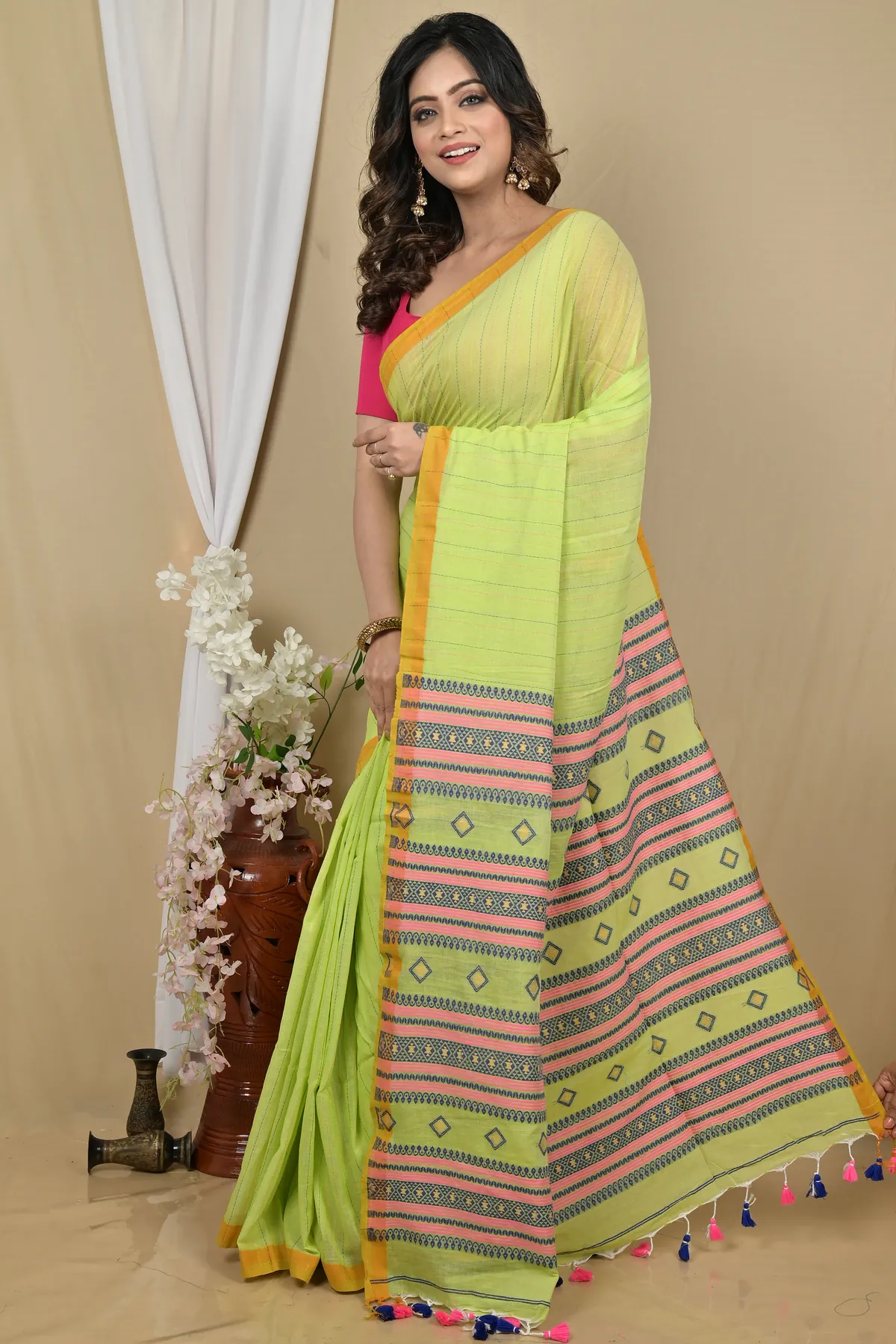 DipDiya Pure Cotton Green Hima Crafted with Soul Handloom Sarees