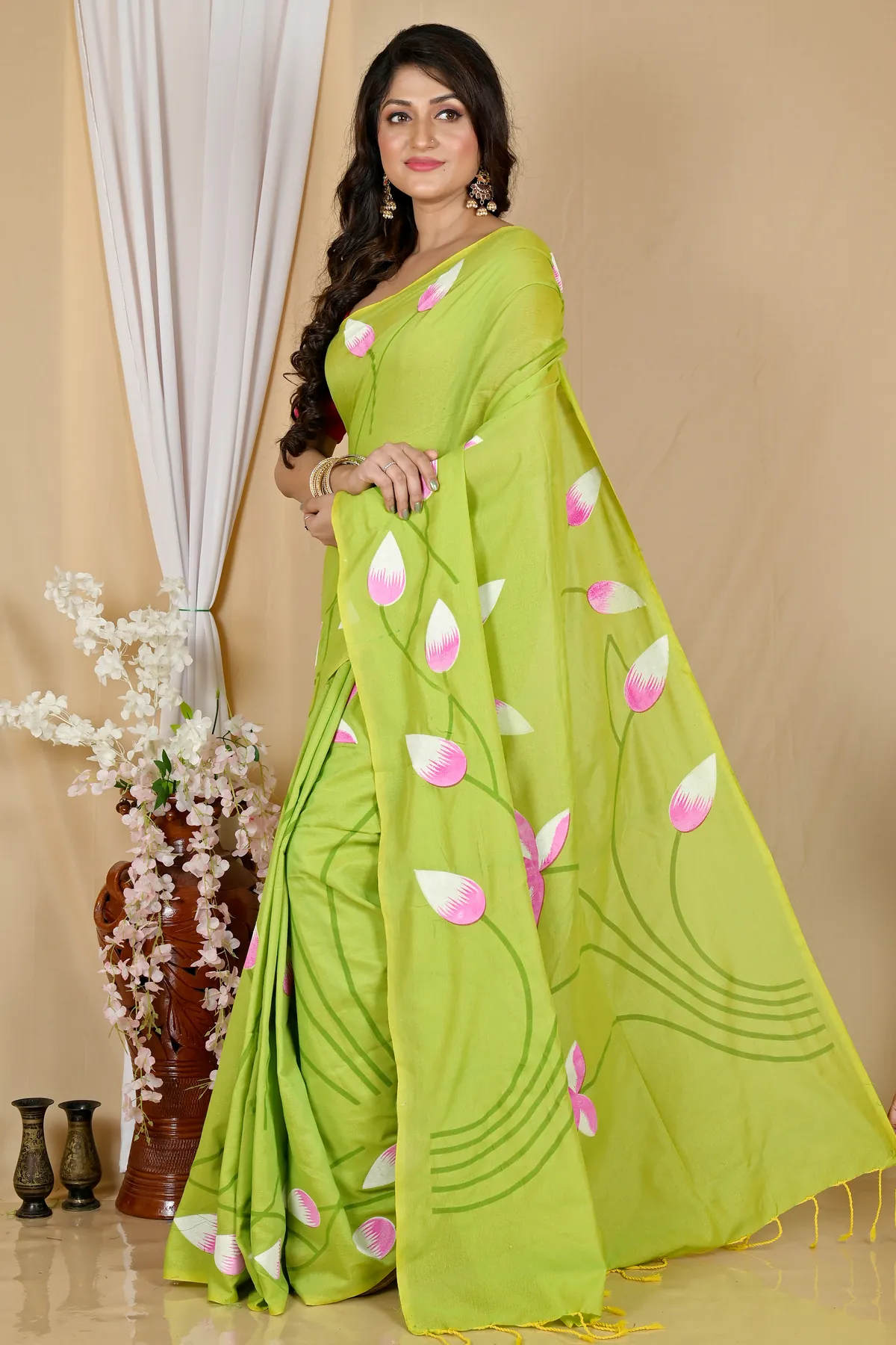 DipDiya Pure Cotton Green Kamal Pure Bengali Grace Hand Painted Sarees