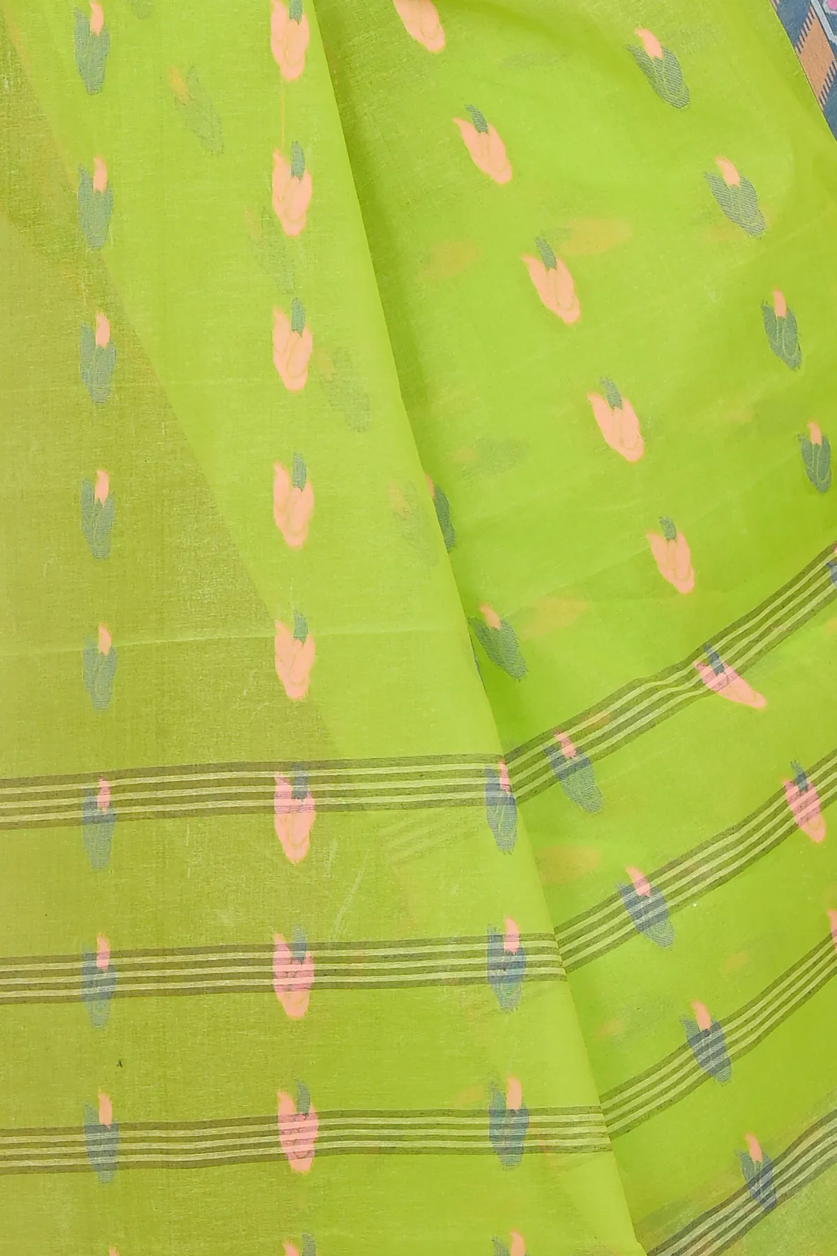 DipDiya Pure Cotton Green Komtai Classic Bengali Tant Sarees