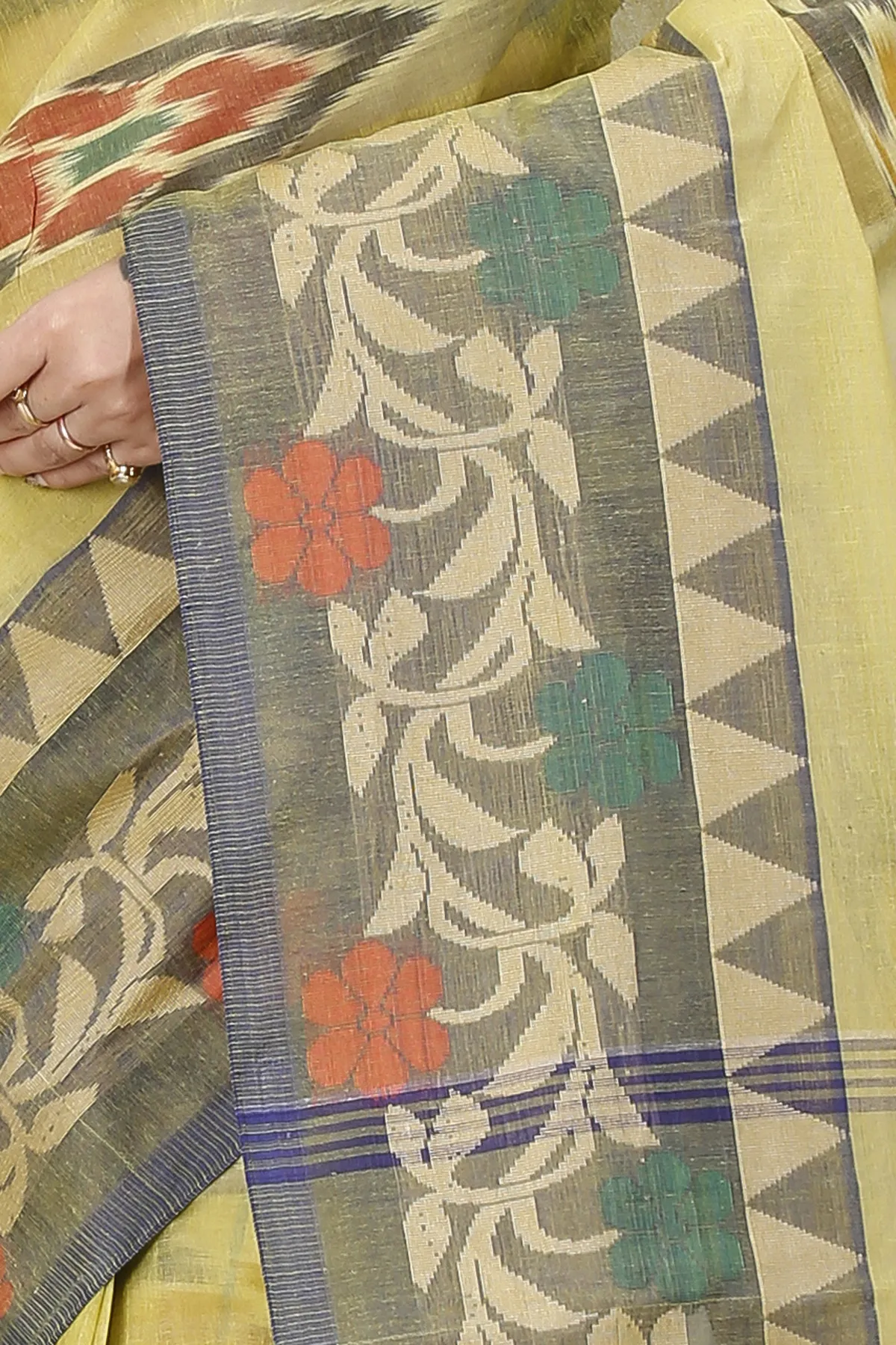 DipDiya Pure Cotton Green Mili Pure Bengali Grace Tant Sarees