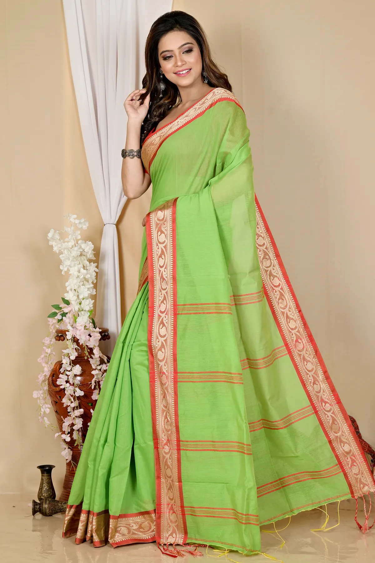 DipDiya Pure Cotton Green Nova Elegant by Tradition Handloom Sarees