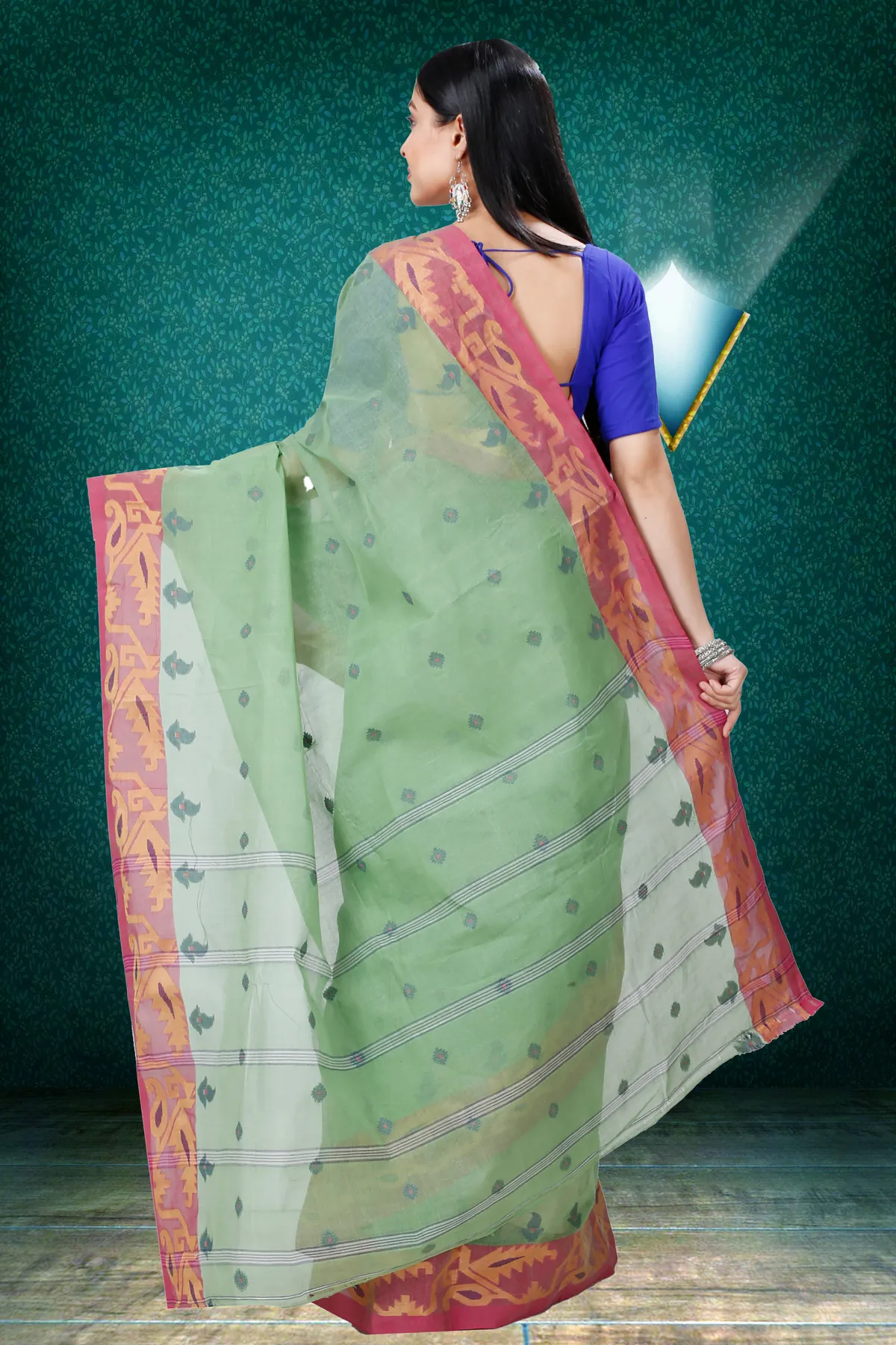 DipDiya Pure Cotton Green Nripa Classic Grace Tant Sarees