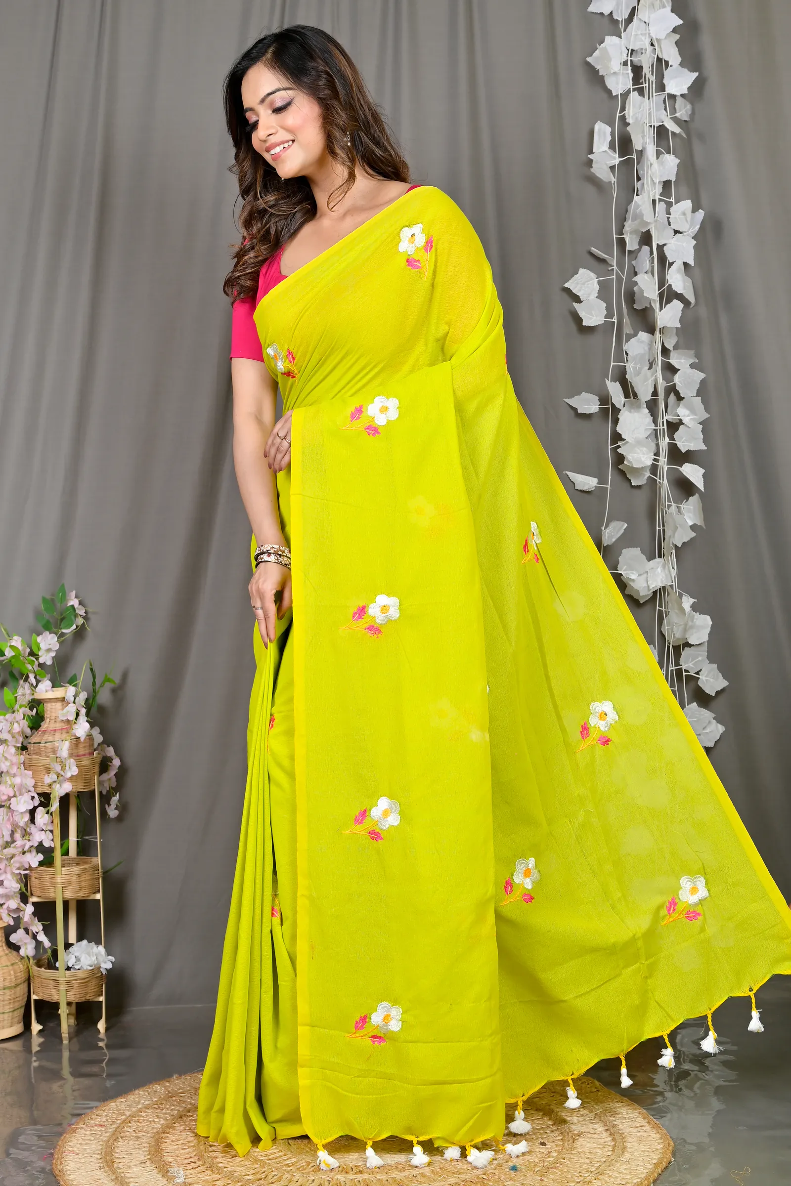 DipDiya Pure Cotton Green Paray Artisan Crafted Embroidery Handloom sarees