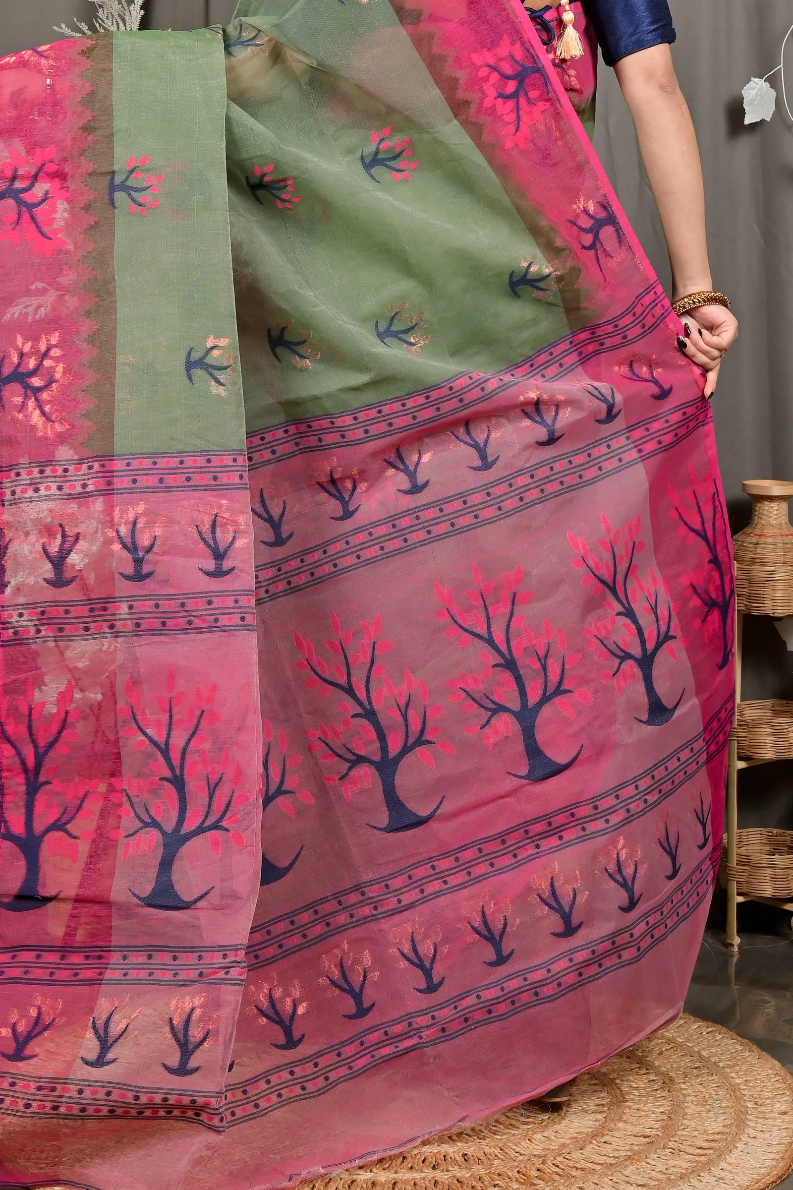 DipDiya Pure Cotton Green Pink Fevai Handloom Heritage Jamdani Sarees