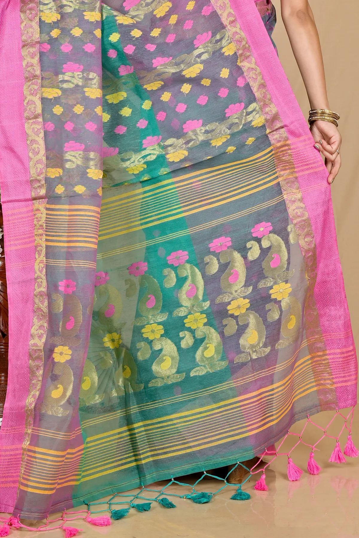 DipDiya Pure Cotton Green Pink Madhka Bengal’s Legacy Tant Sarees