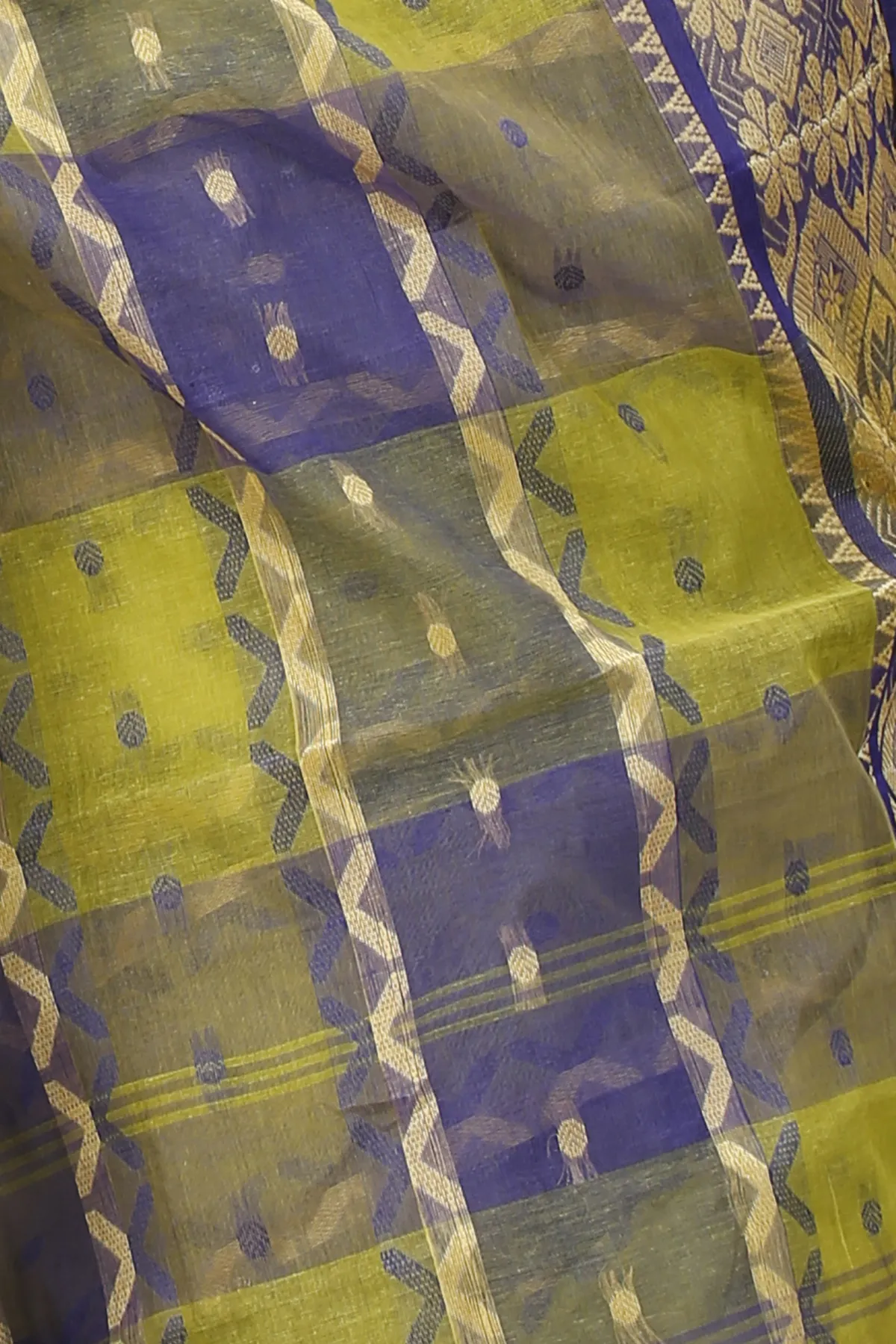 DipDiya Pure Cotton Green SonaJhuri Desiging Heritage of Bengal Tant Sarees