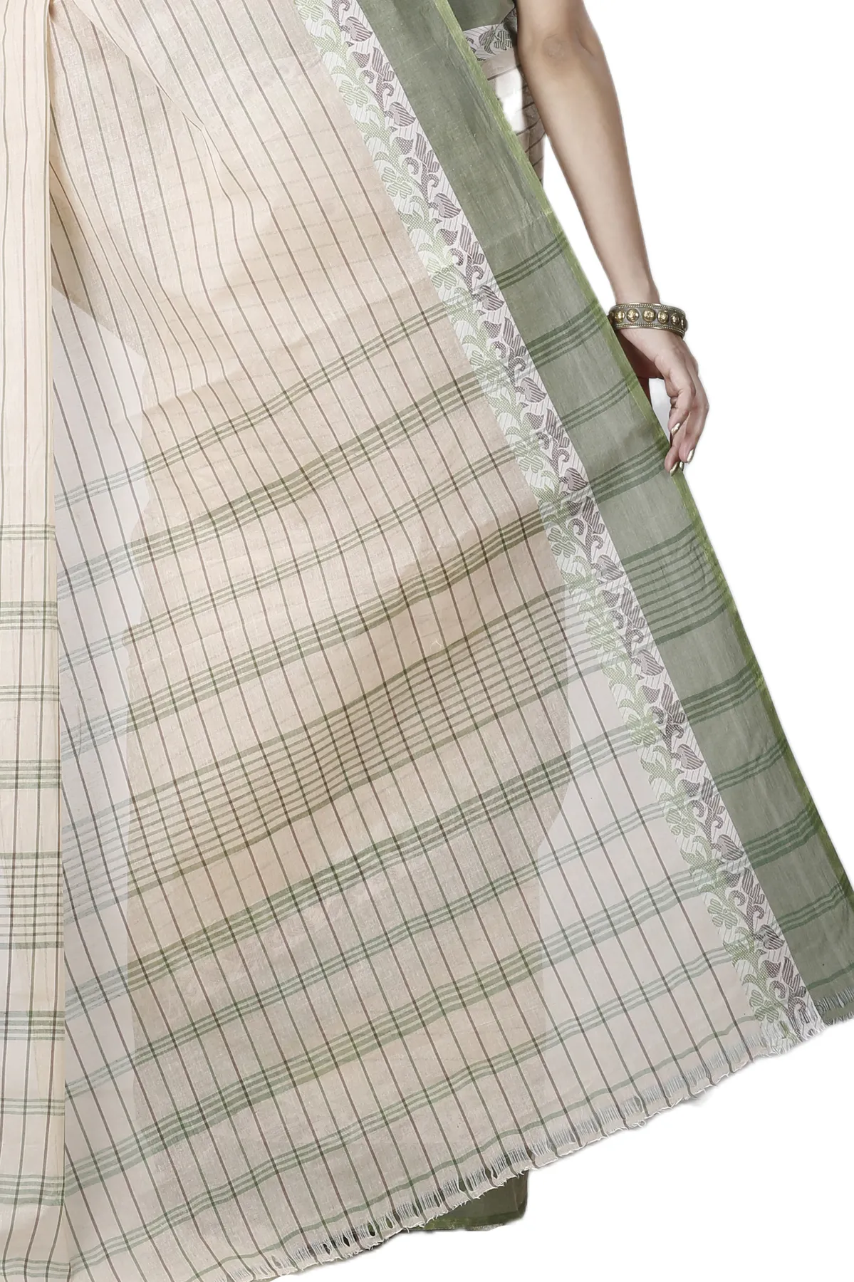 DipDiya Pure Cotton Green Subha Weaves with a Story Tant Sarees