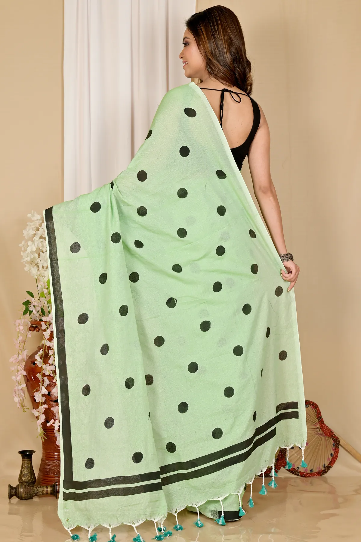 DipDiya Pure Cotton Green Tip Elegant by Tradition Handloom Sarees