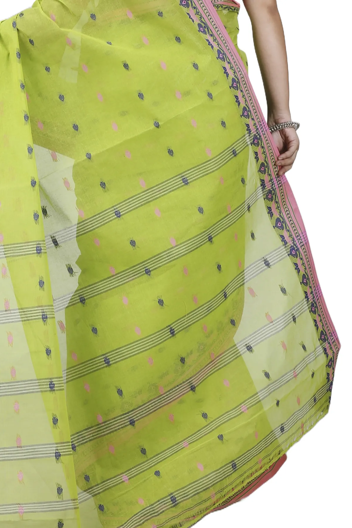 DipDiya Pure Cotton Green Uvra Classic Grace Tant Sarees
