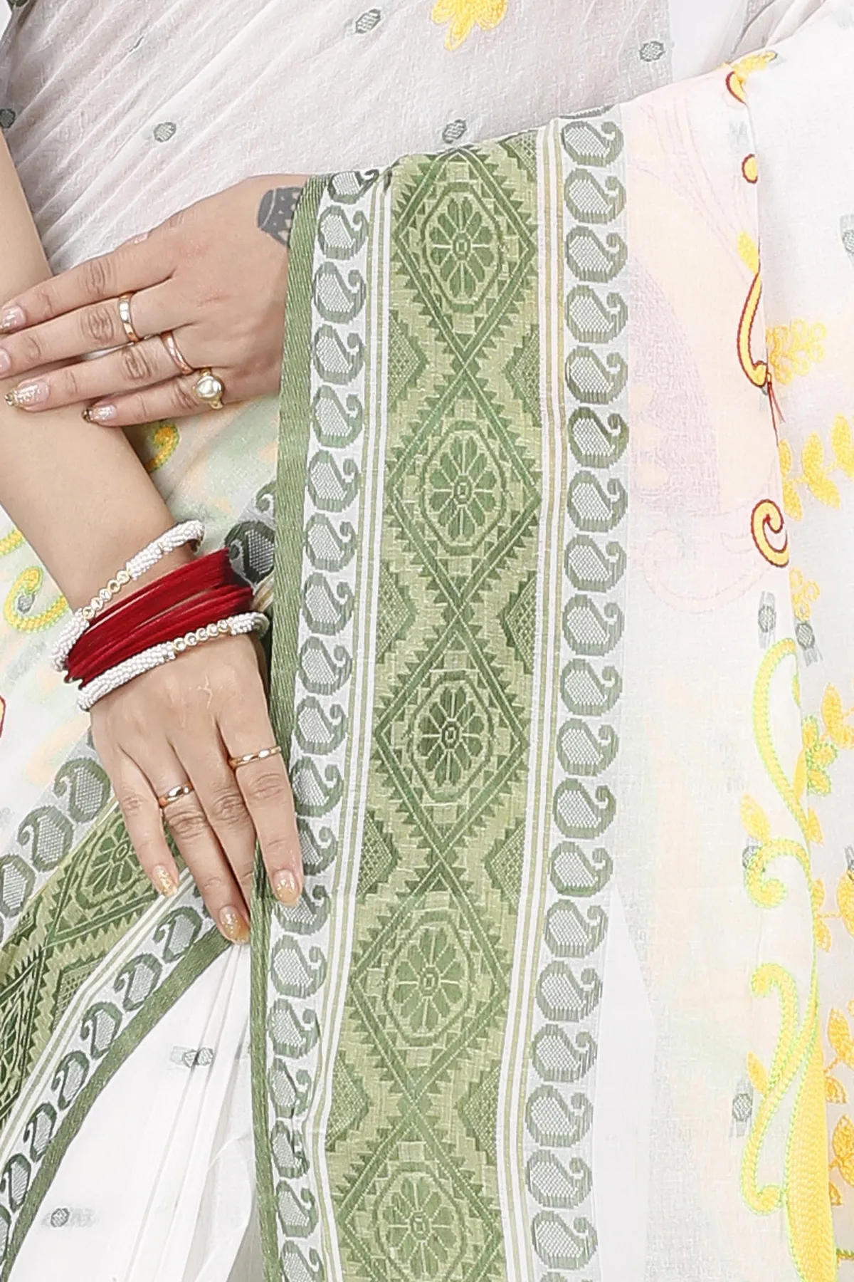 DipDiya Pure Cotton Green White Embi Boysko Ghot Bengal in Every Thread Embroidery Tant Sarees