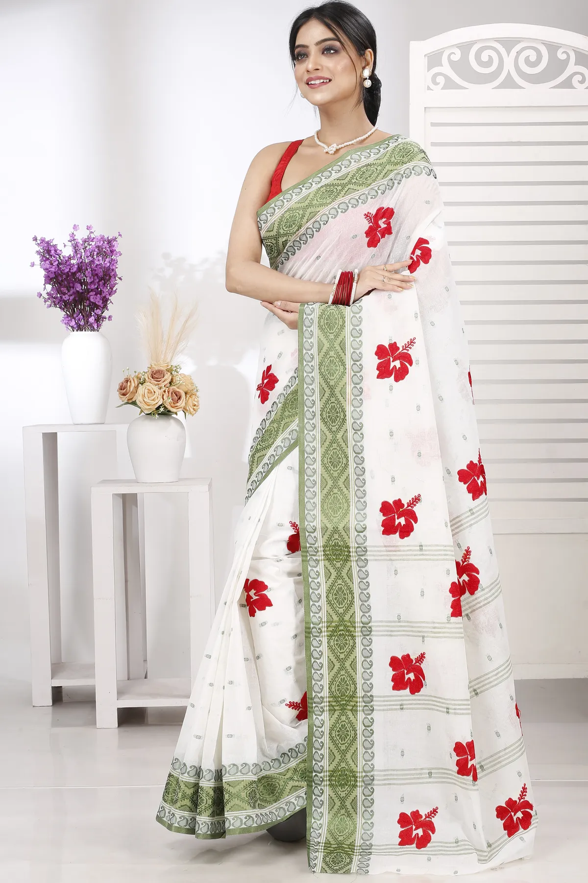 DipDiya Pure Cotton Green White Embi Boysko Jova Threads of Tradition Embroidery Tant Sarees