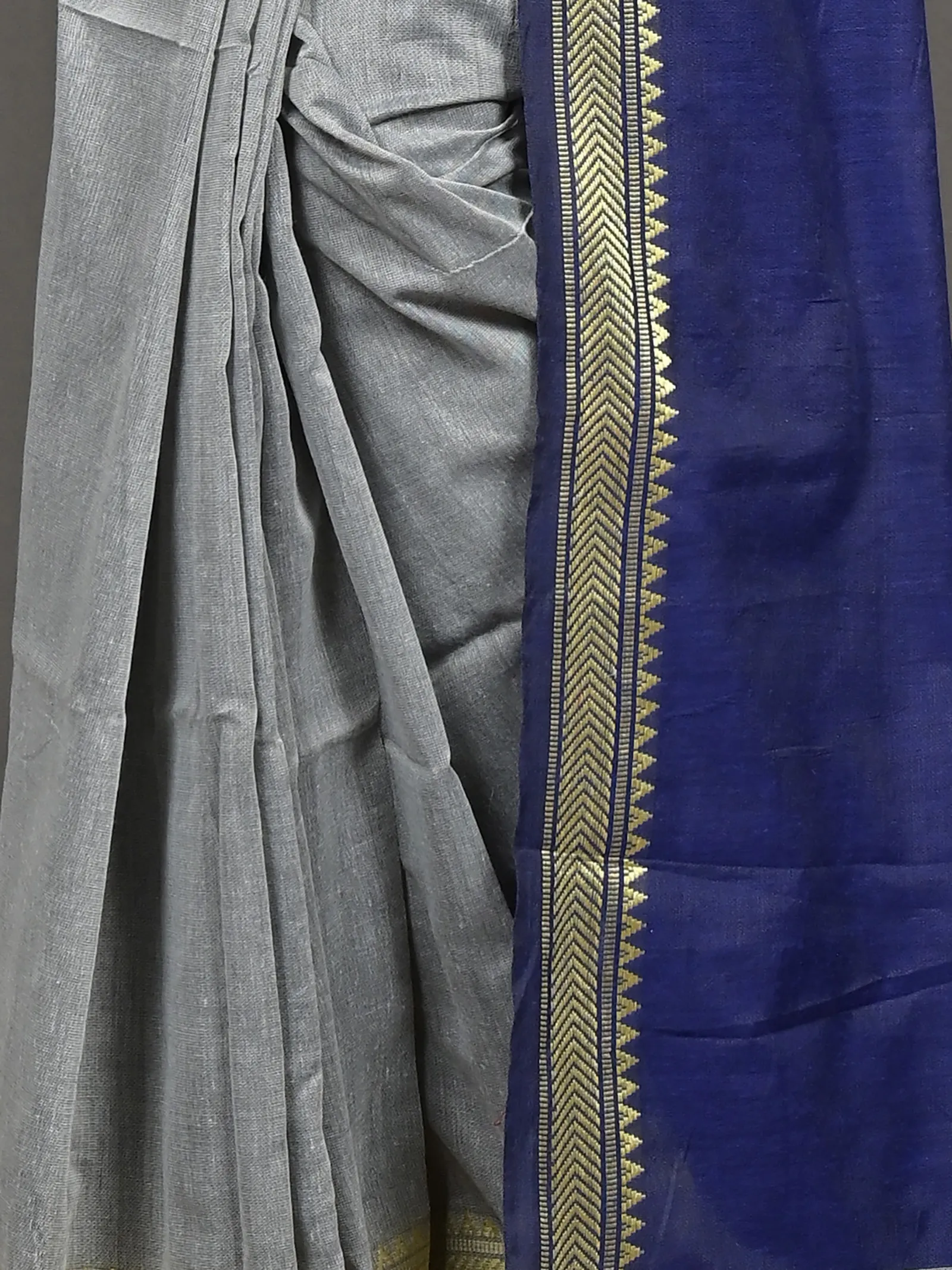 DipDiya Pure Cotton Grey Blue Nopra Bengal’s Legacy Handloom Sarees