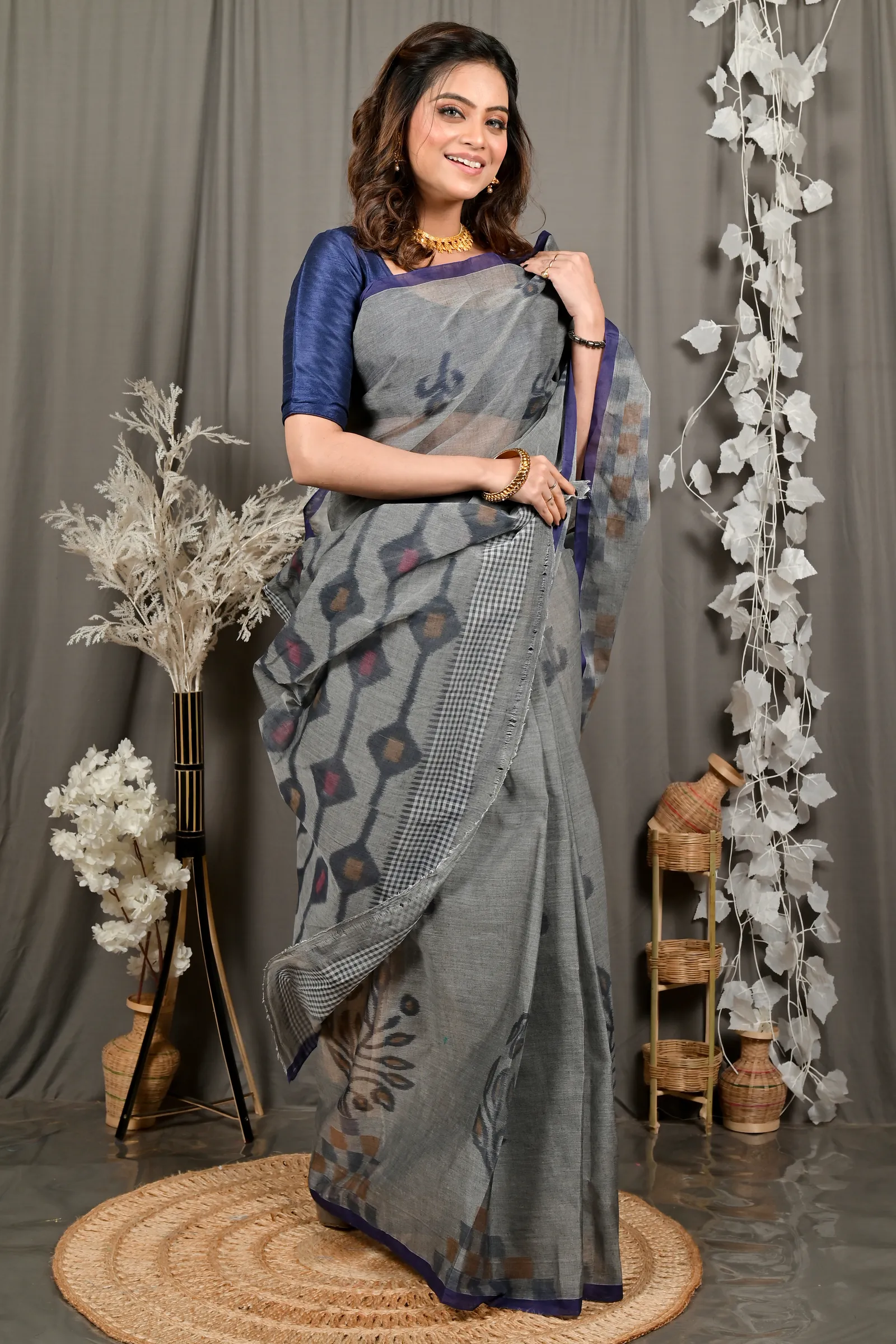 DipDiya Pure Cotton Grey Dipui Timeless Bengal Printed Tant Sarees
