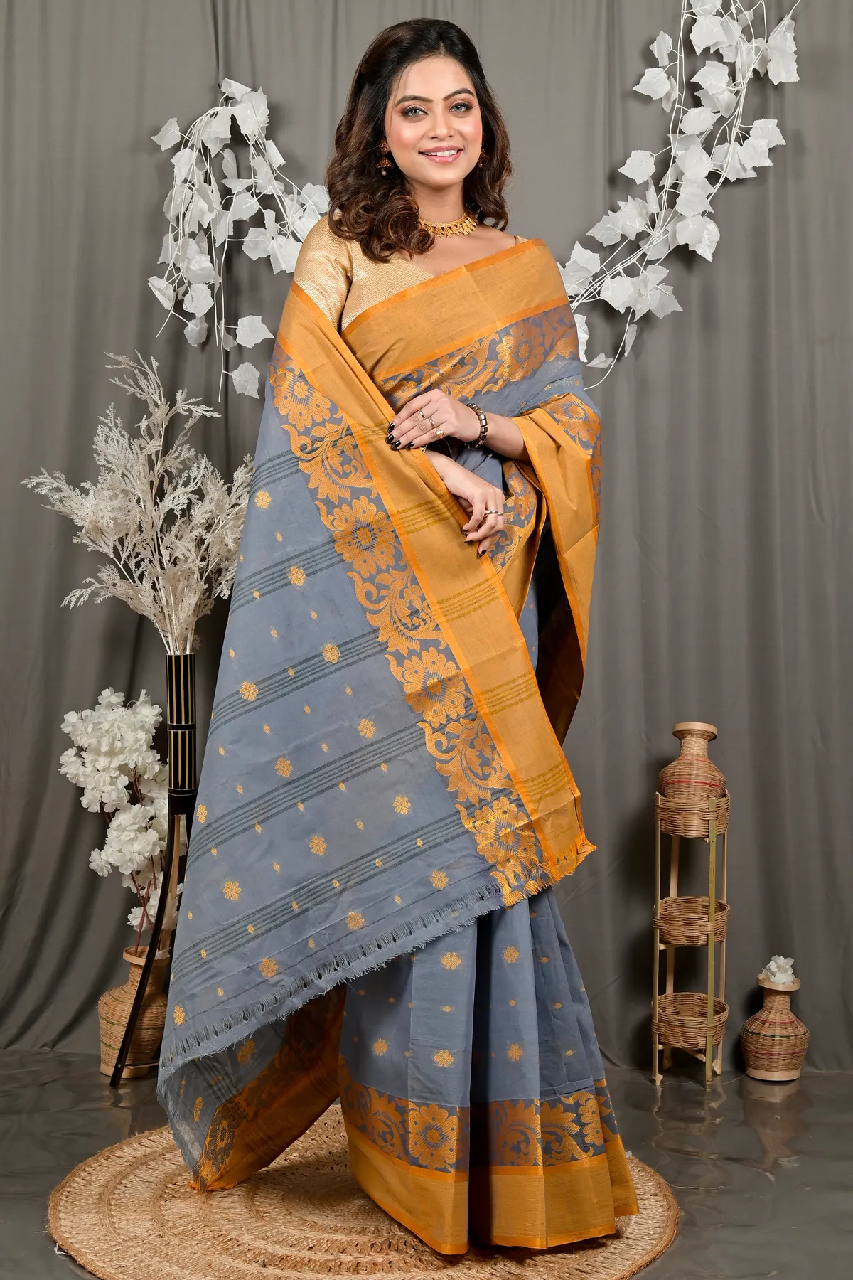 DipDiya Pure Cotton Grey Heruka Loom to Love Tant Sarees