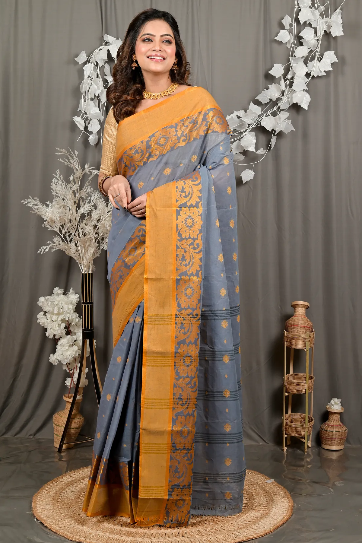 DipDiya Pure Cotton Grey Heruka Loom to Love Tant Sarees