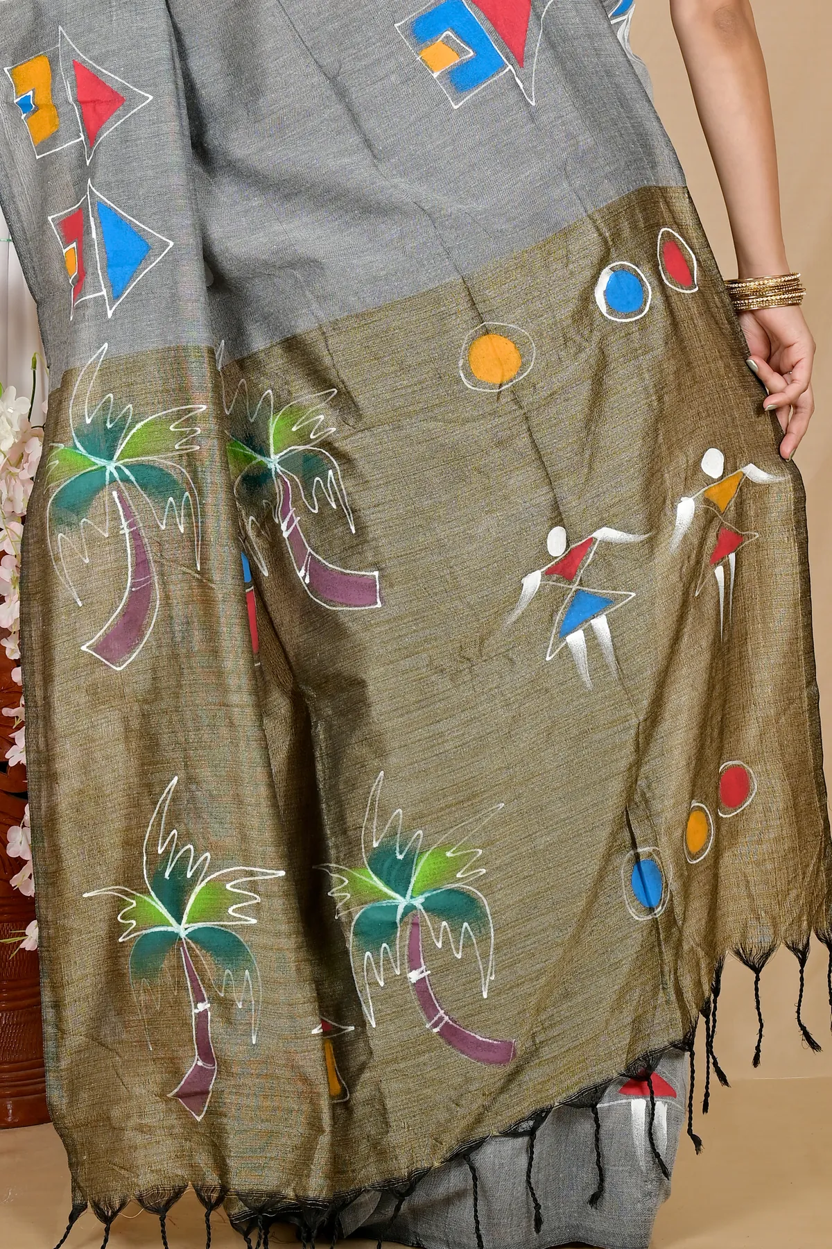DipDiya Pure Cotton Grey Keshaka Threads of Tradition Hand Painted Sarees