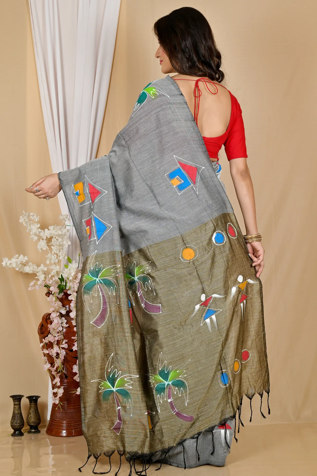 DipDiya Pure Cotton Grey Keshaka Threads of Tradition Hand Painted Sarees