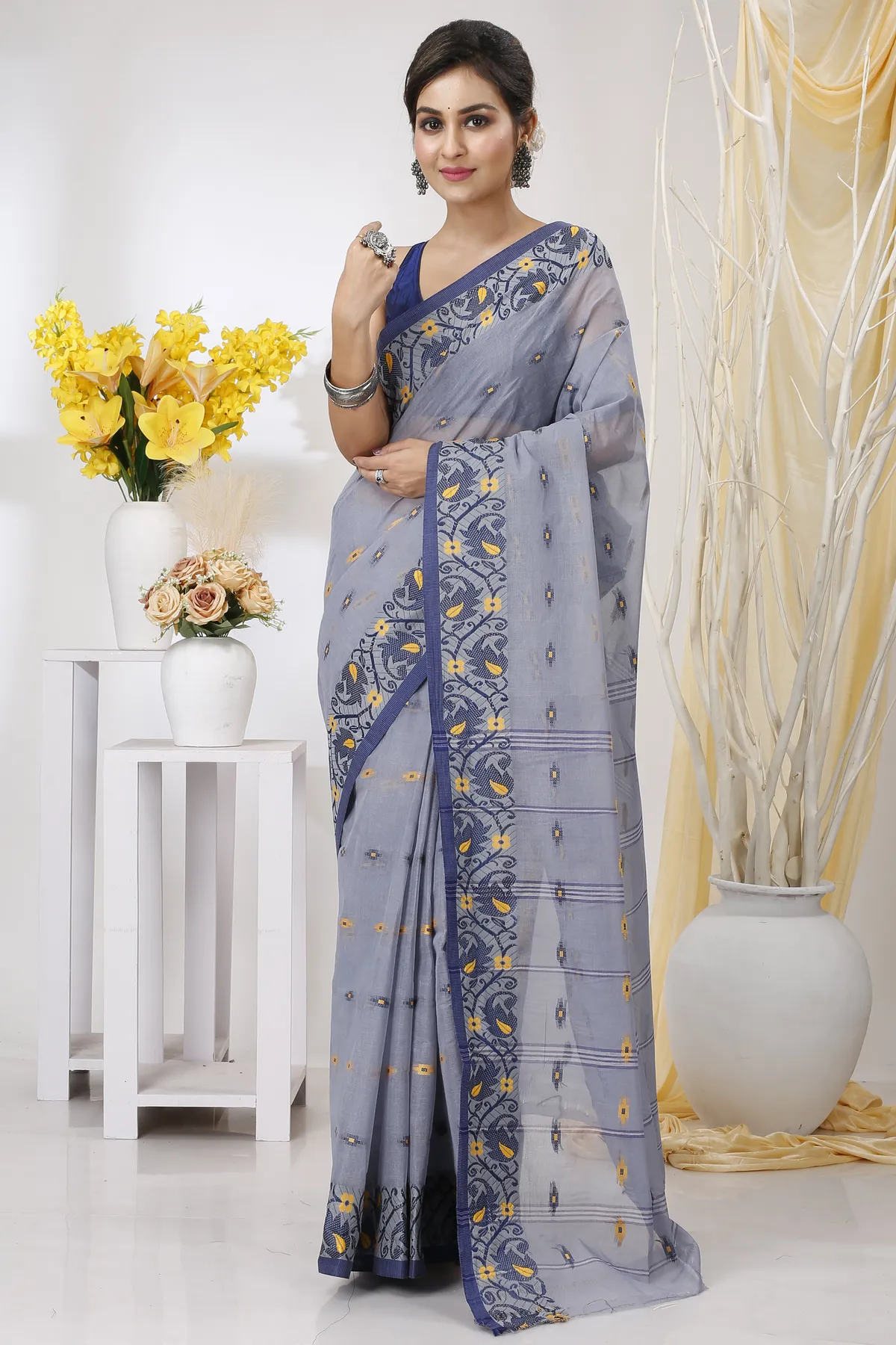 DipDiya Pure Cotton Grey Lucy Crafted with Soul Tant Sarees