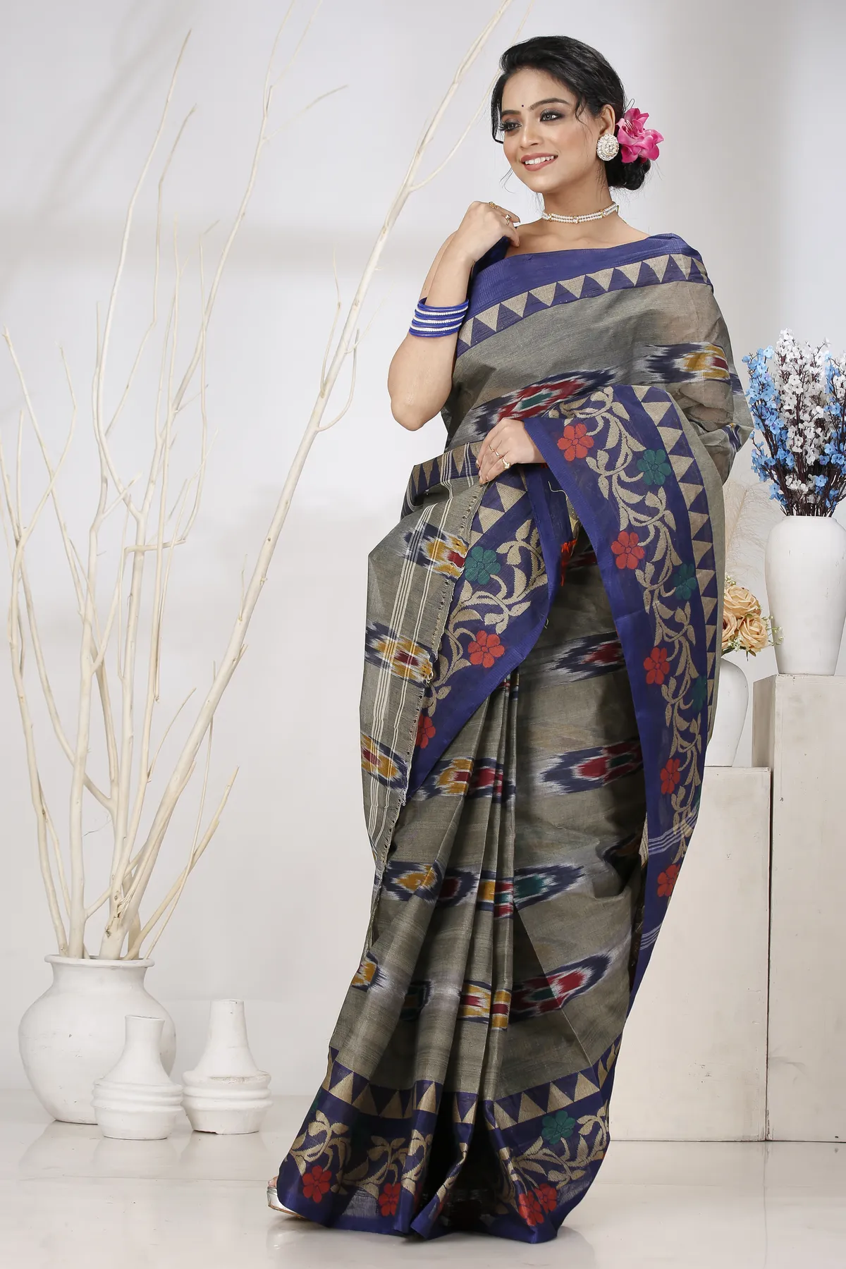 DipDiya Pure Cotton Grey Mili Regal Bengali Tant Sarees