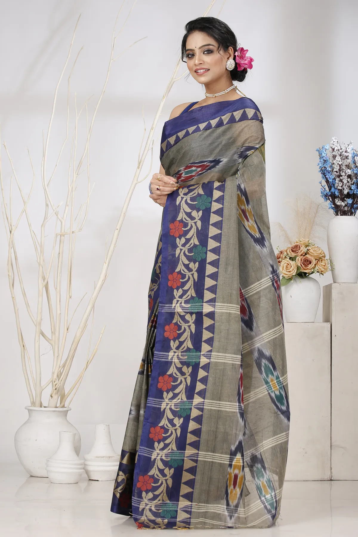 DipDiya Pure Cotton Grey Mili Regal Bengali Tant Sarees